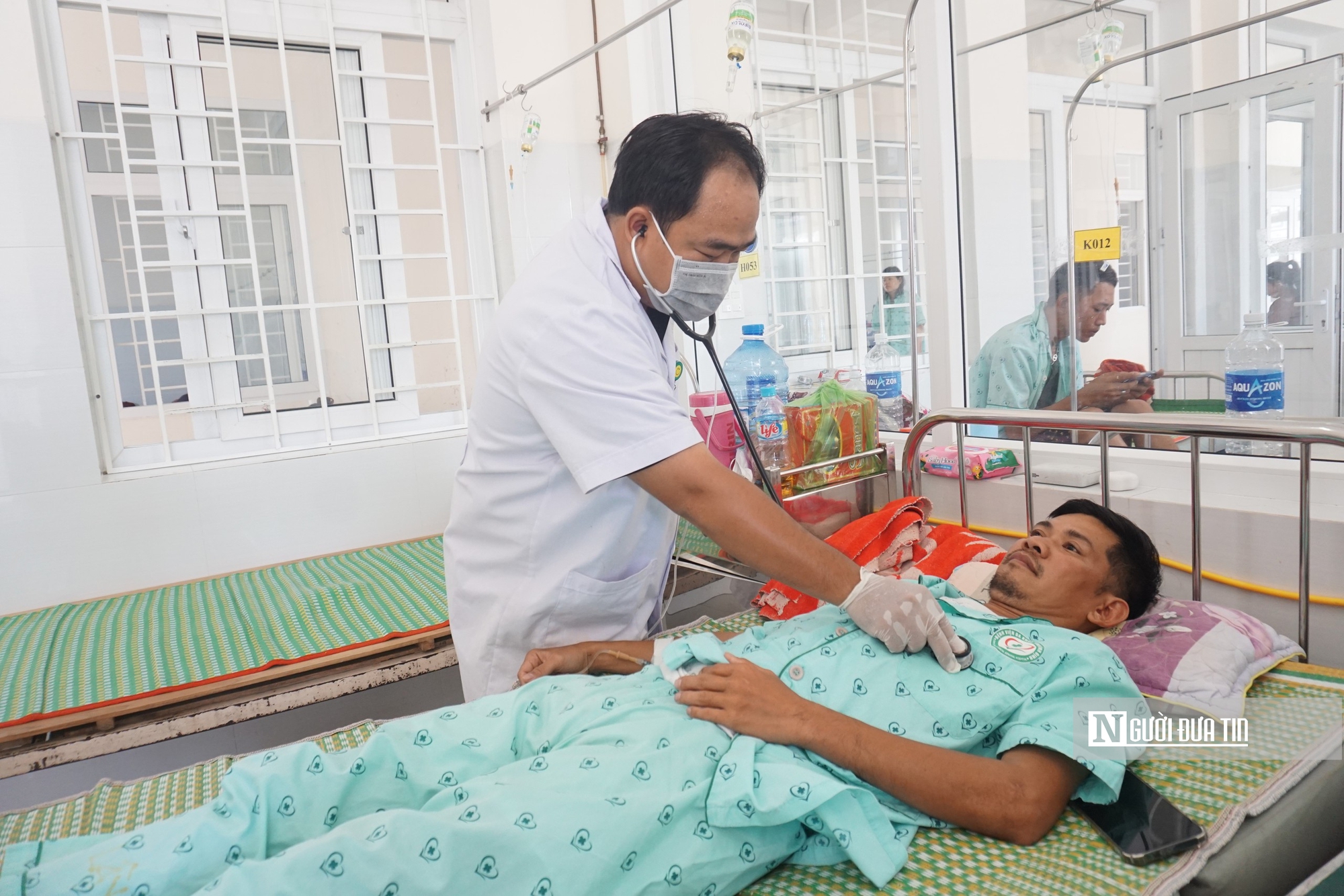 Gia Lai: Hàng chục người nhập viện nghi ngộ độc bánh mì- Ảnh 1. Gia Lai: Hàng chục người nhập viện nghi ngộ độc bánh mì- Ảnh 1.
