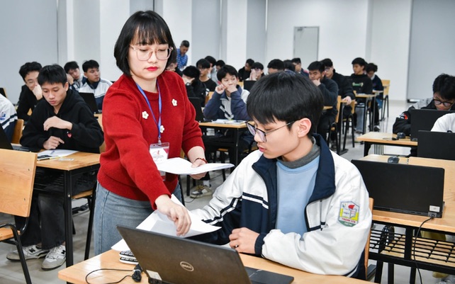 Dự kiến áp dụng học bạ số trong trường học- Ảnh 1. Dự kiến áp dụng học bạ số trong trường học- Ảnh 1.