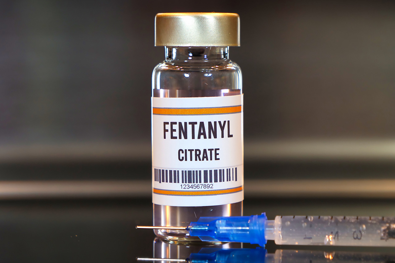 Bộ Y tế yêu cầu kiểm soát chặt thuốc có chứa hoạt chất fentanyl- Ảnh 1. Bộ Y tế yêu cầu kiểm soát chặt thuốc có chứa hoạt chất fentanyl- Ảnh 1.