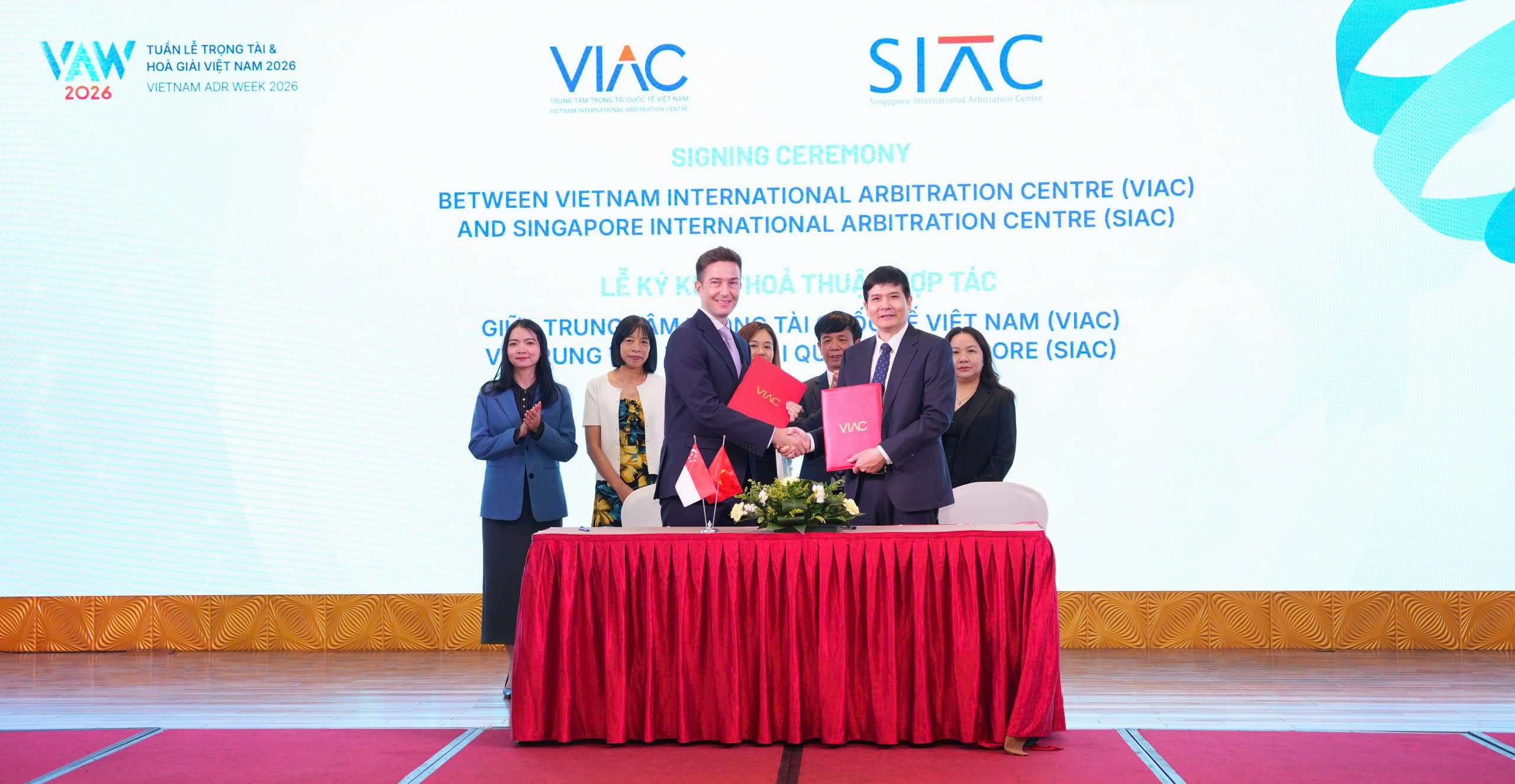 Việt Nam cần hoàn thiện pháp lý để trở thành trung tâm trọng tài khu vực- Ảnh 2. Việt Nam cần hoàn thiện pháp lý để trở thành trung tâm trọng tài khu vực- Ảnh 2.
