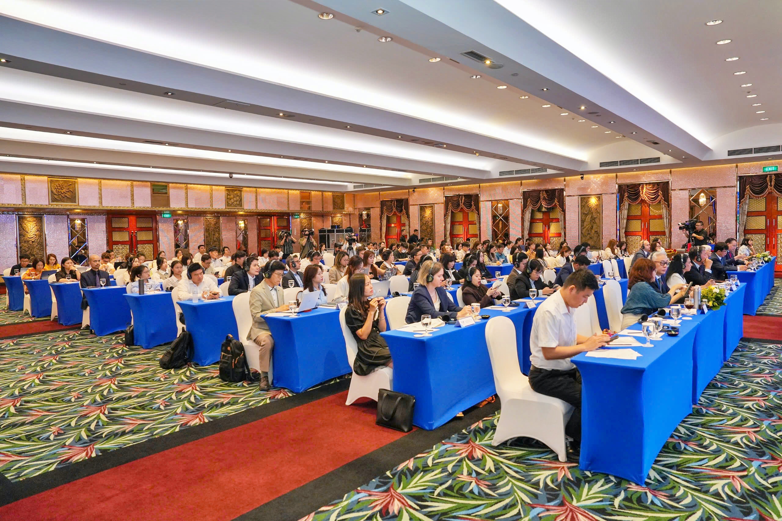 Nhà đầu tư quốc tế đánh giá cao Việt Nam nhưng còn lo về hạ tầng, nhân lực- Ảnh 3.