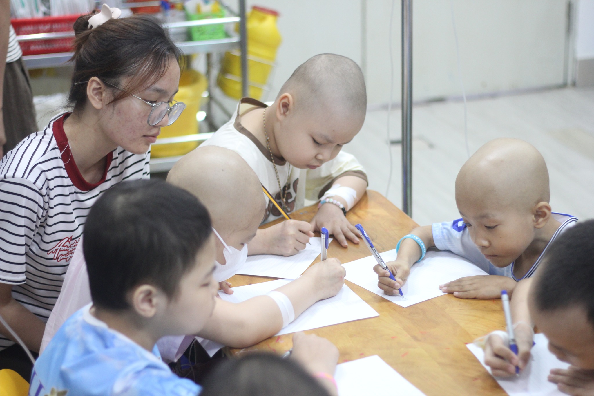 Chắp cánh ước mơ cho bệnh nhi - Ảnh 3.