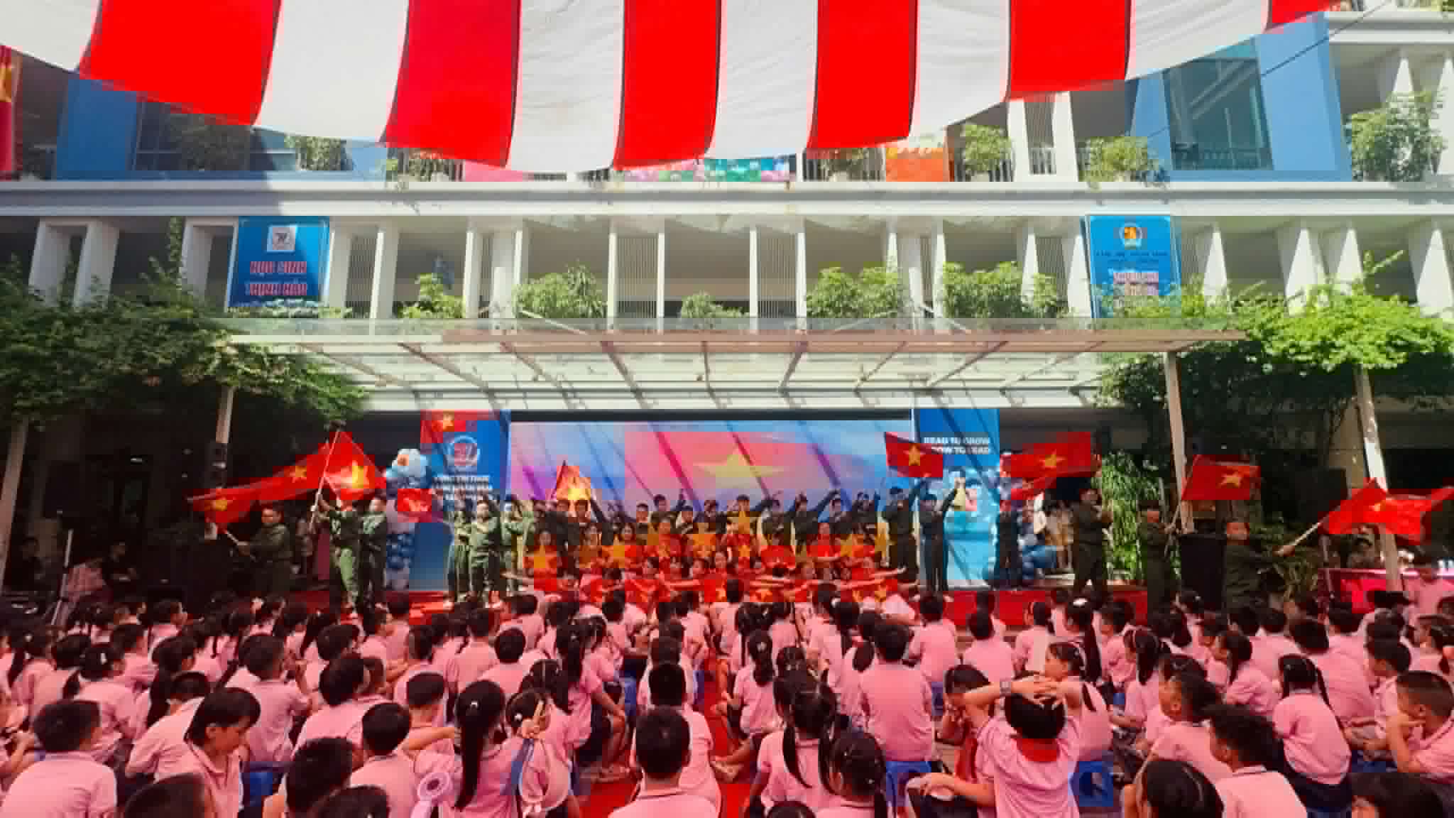 Lời tâm huyết của cô hiệu trưởng gửi học sinh khối 5 - Ảnh 1.