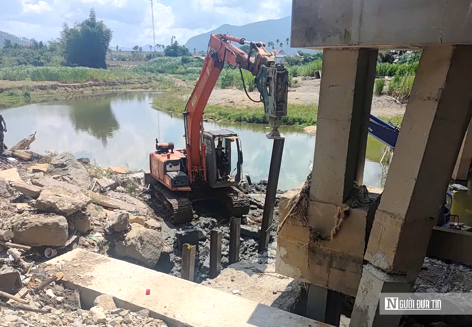 Trước mùa mưa bão, Lâm Đồng tăng tốc xử lý các “điểm nóng” sạt lở quốc lộ- Ảnh 3. Trước mùa mưa bão, Lâm Đồng tăng tốc xử lý các “điểm nóng” sạt lở quốc lộ- Ảnh 3.