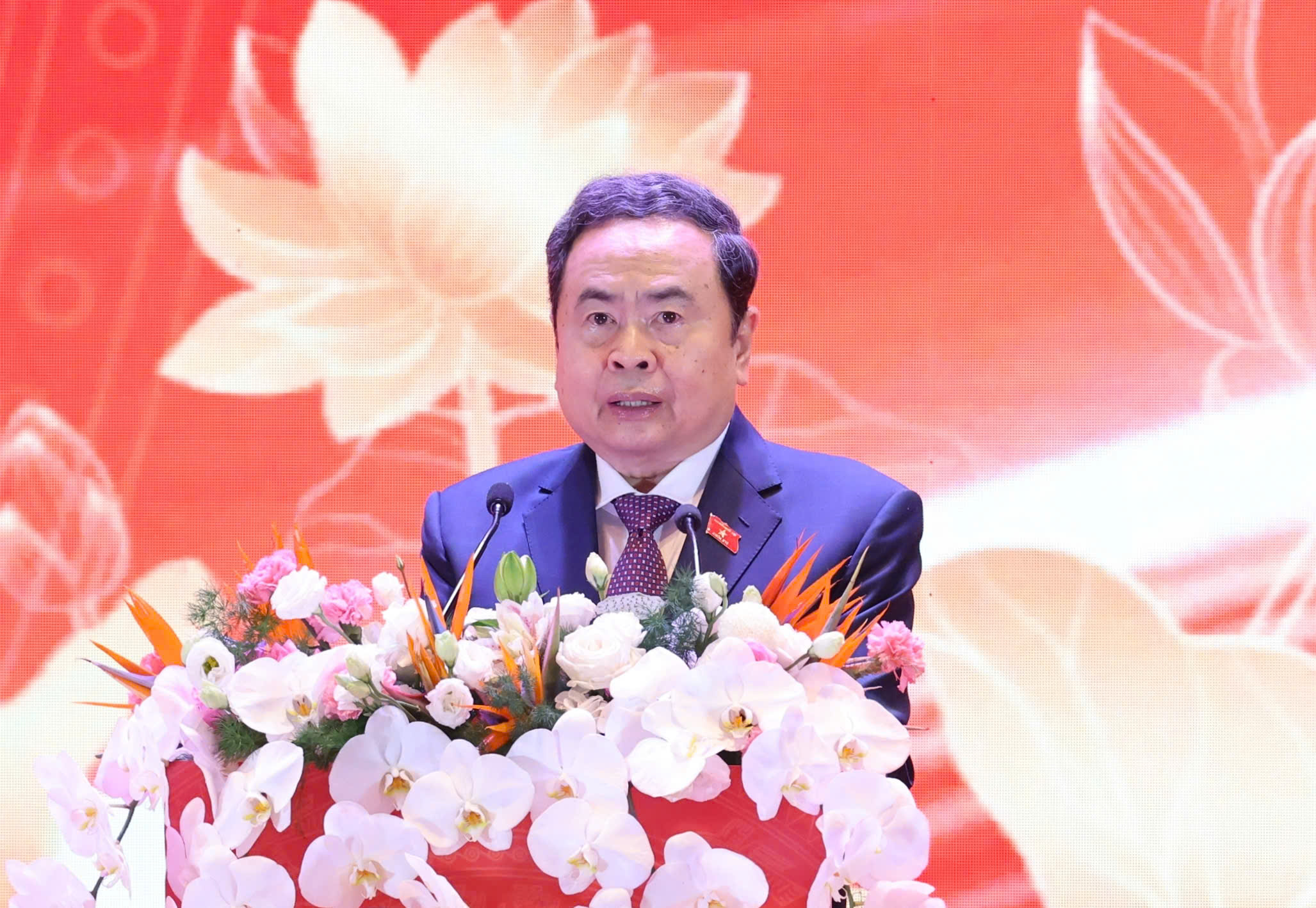 Nhìn nhận đầy đủ hơn vị trí, vai trò của HĐND trong giai đoạn phát triển mới của đất nước- Ảnh 1. Nhìn nhận đầy đủ hơn vị trí, vai trò của HĐND trong giai đoạn phát triển mới của đất nước- Ảnh 1.
