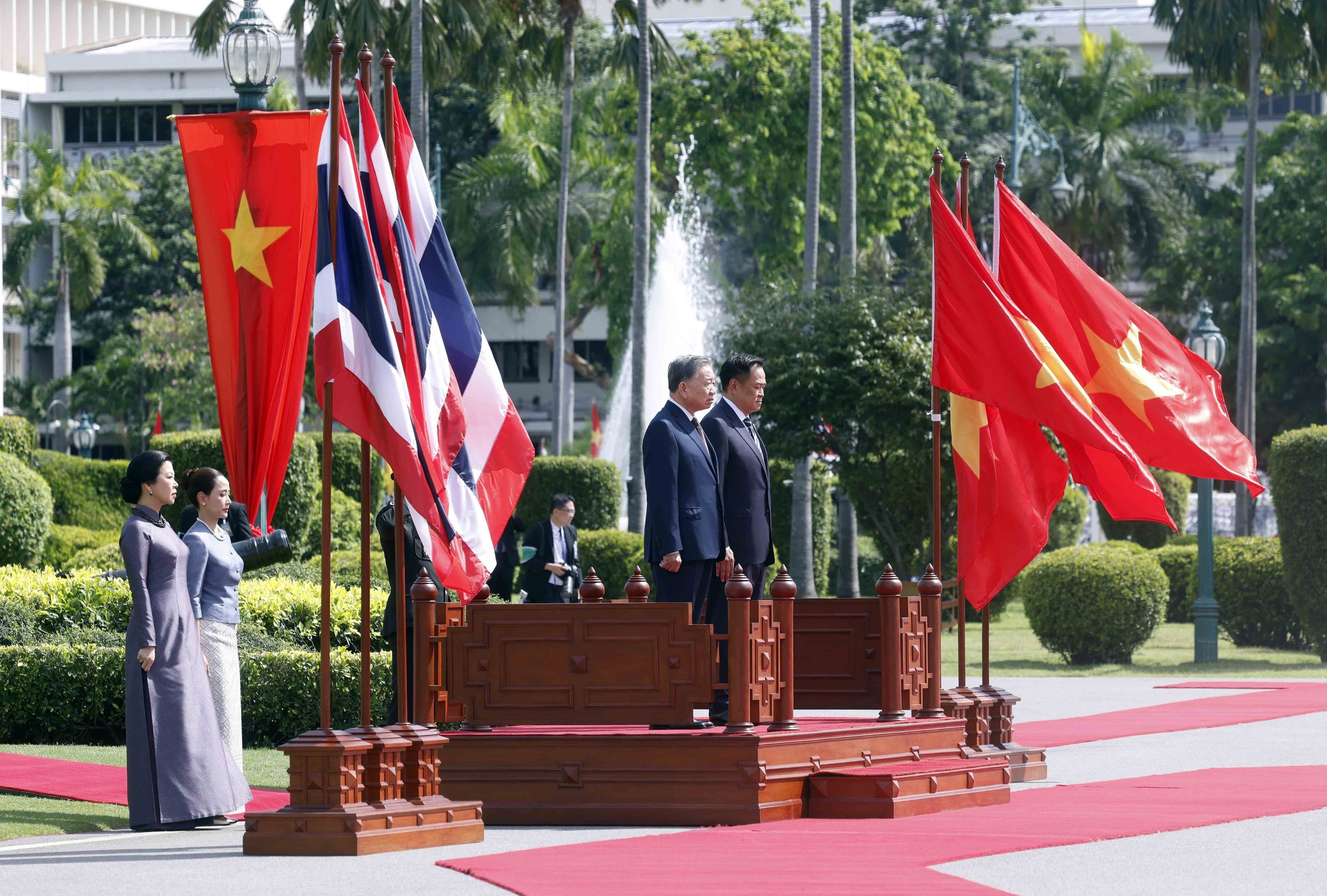 Th&aacute;i Lan tổ chức trọng thể lễ đ&oacute;n Tổng B&iacute; thư, Chủ tịch nước T&ocirc; L&acirc;m v&agrave; Phu nh&acirc;n- Ảnh 3.