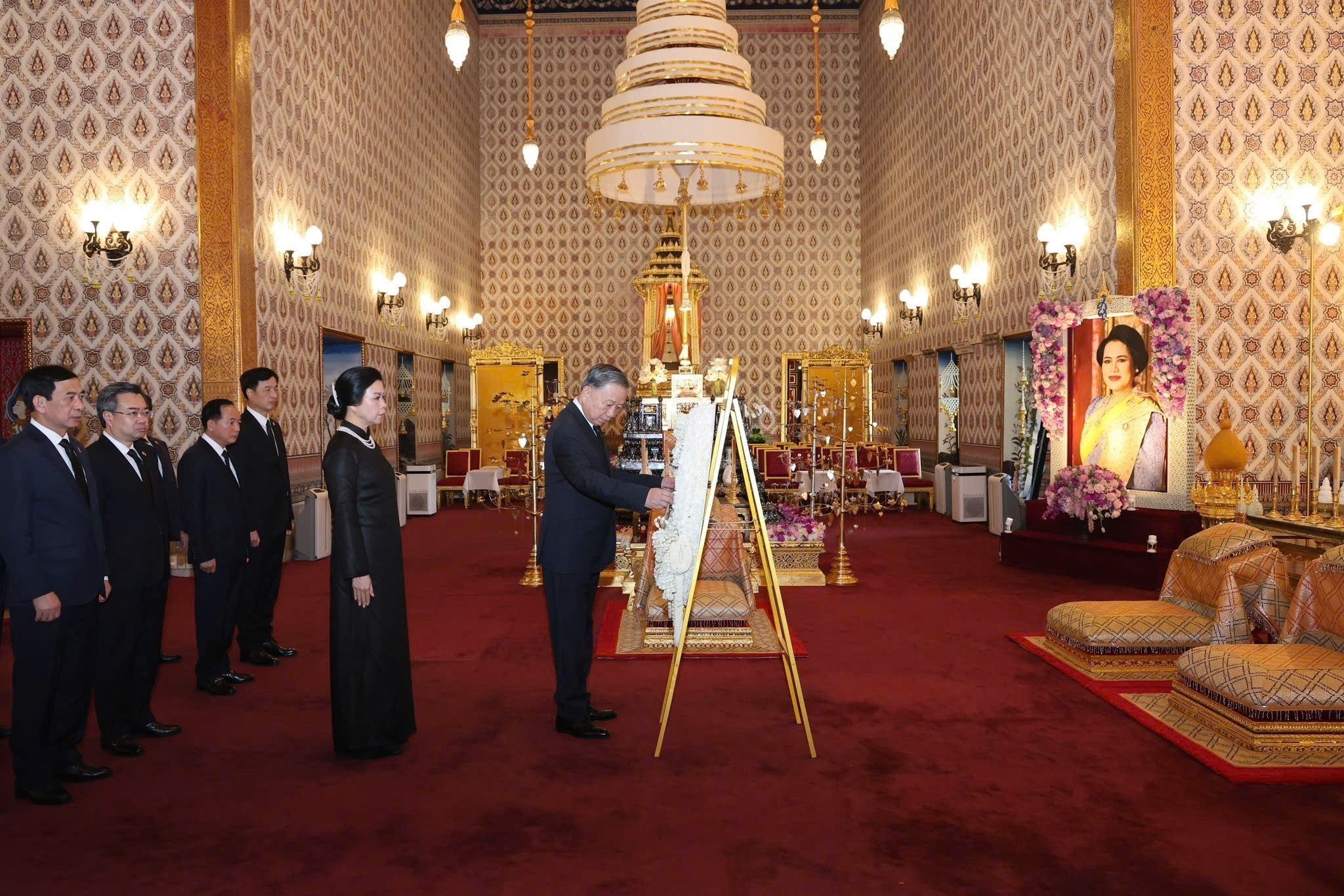 Tổng Bí thư, Chủ tịch nước Tô Lâm hội kiến Nhà Vua Thái Lan- Ảnh 3. Tổng Bí thư, Chủ tịch nước Tô Lâm hội kiến Nhà Vua Thái Lan- Ảnh 3.
