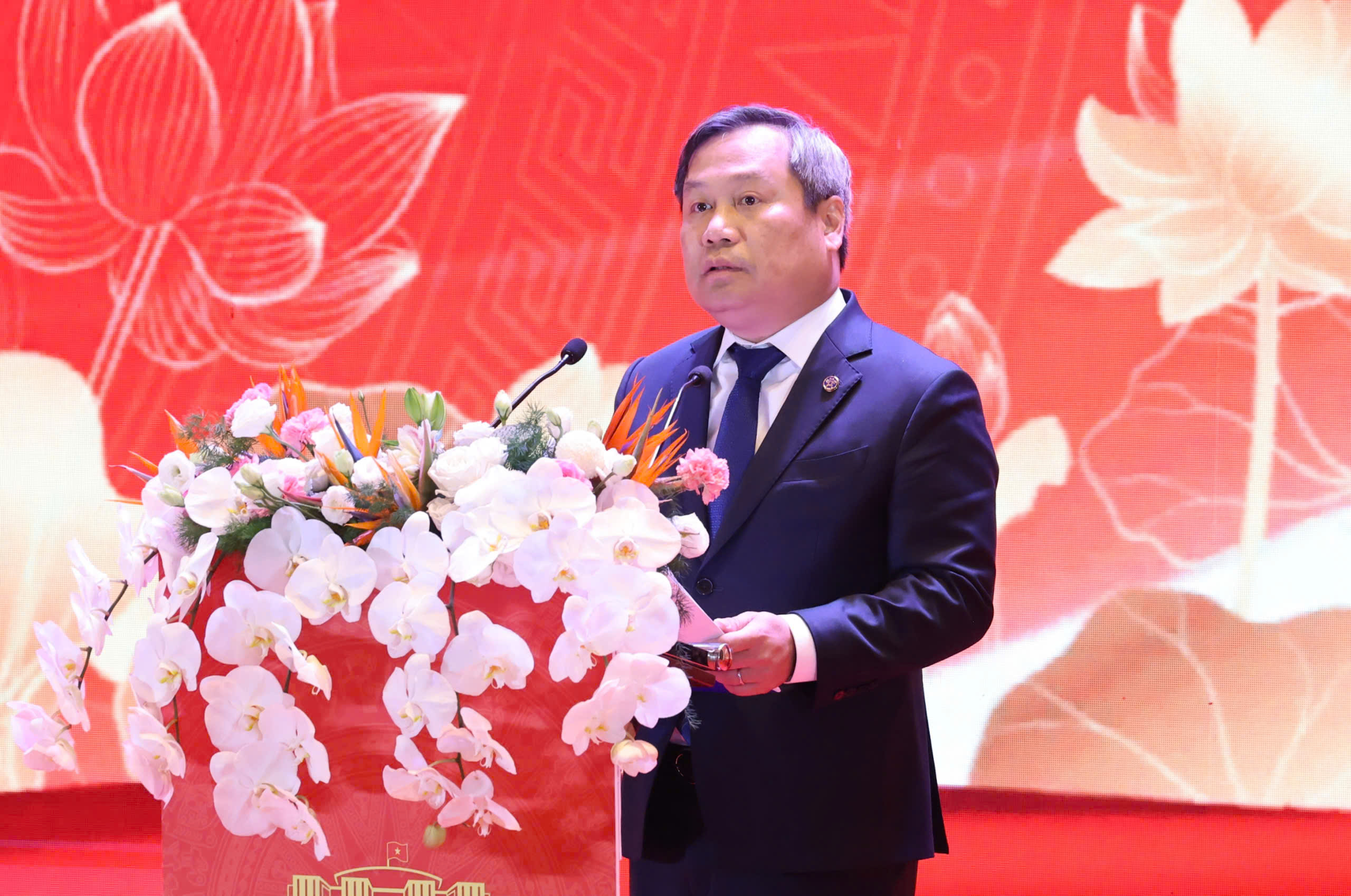 Nhìn nhận đầy đủ hơn vị trí, vai trò của HĐND trong giai đoạn phát triển mới của đất nước- Ảnh 3. Nhìn nhận đầy đủ hơn vị trí, vai trò của HĐND trong giai đoạn phát triển mới của đất nước- Ảnh 3.