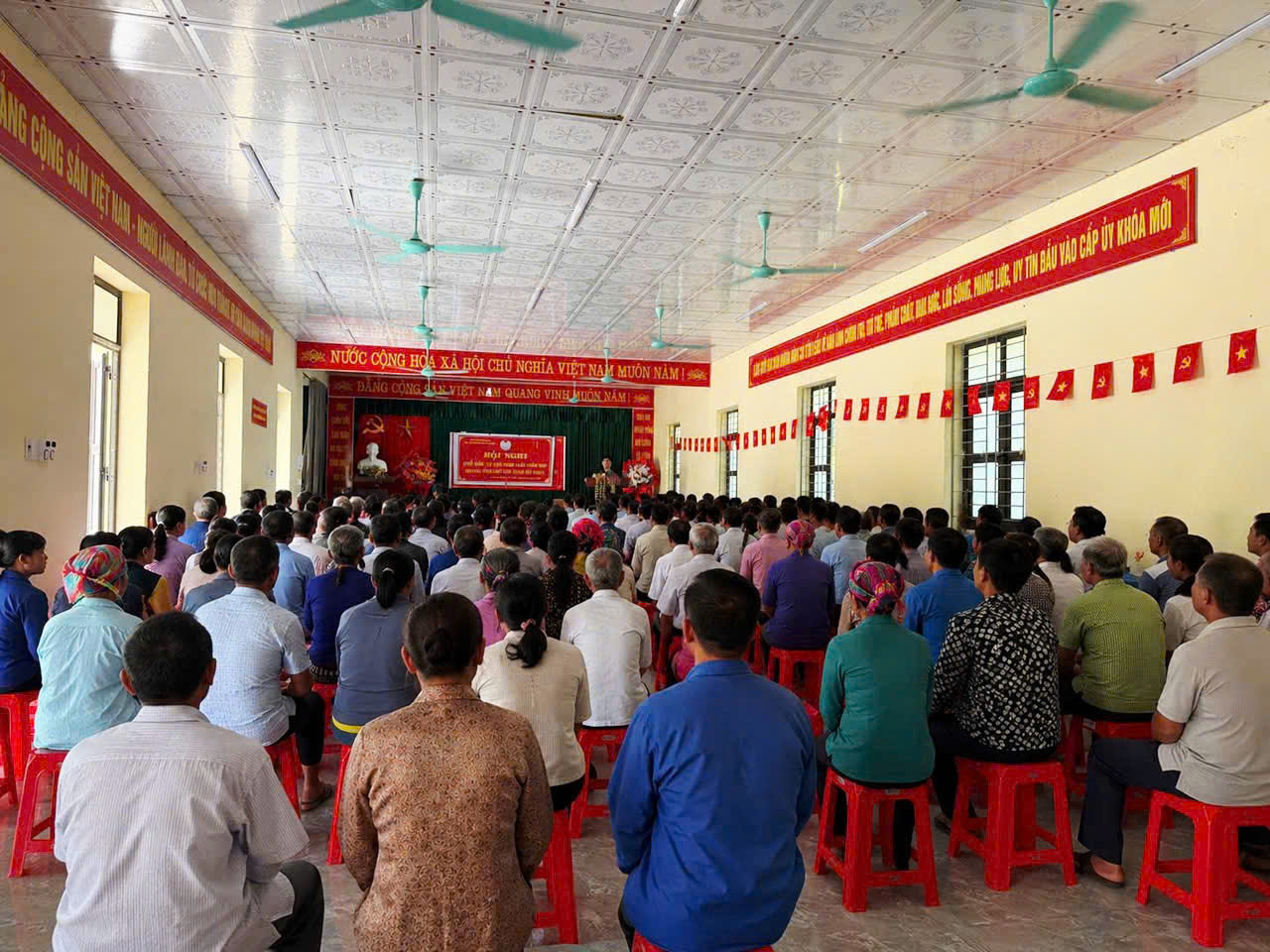 Hội Luật gia tỉnh Phú Thọ đánh giá hiệu quả sau 1 năm vận hành theo mô hình chính quyền 2 cấp- Ảnh 3.