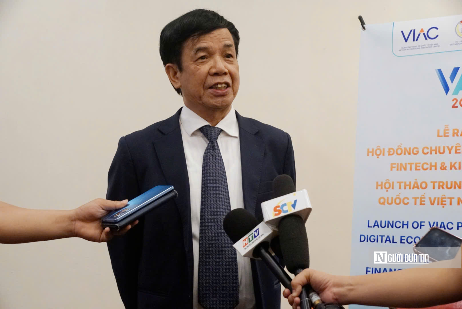 “Không thể xây trung tâm tài chính quốc tế bằng một nền pháp lý cũ”: Góc nhìn thẳng từ các chuyên gia hàng đầu về trọng tài, tài sản số và thể chế- Ảnh 1. “Không thể xây trung tâm tài chính quốc tế bằng một nền pháp lý cũ”: Góc nhìn thẳng từ các chuyên gia hàng đầu về trọng tài, tài sản số và thể chế- Ảnh 1.