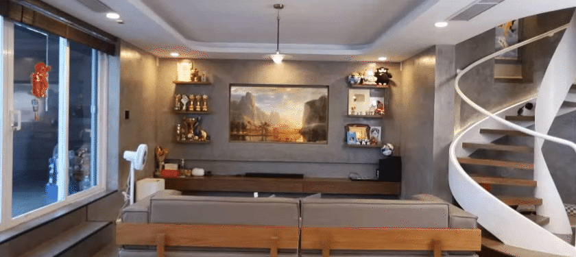 Nam ca sĩ kiêm MC đình đám, U40 độc thân trong penthouse 3 tầng giữa lòng Sài Gòn- Ảnh 5. Nam ca sĩ kiêm MC đình đám, U40 độc thân trong penthouse 3 tầng giữa lòng Sài Gòn- Ảnh 5.