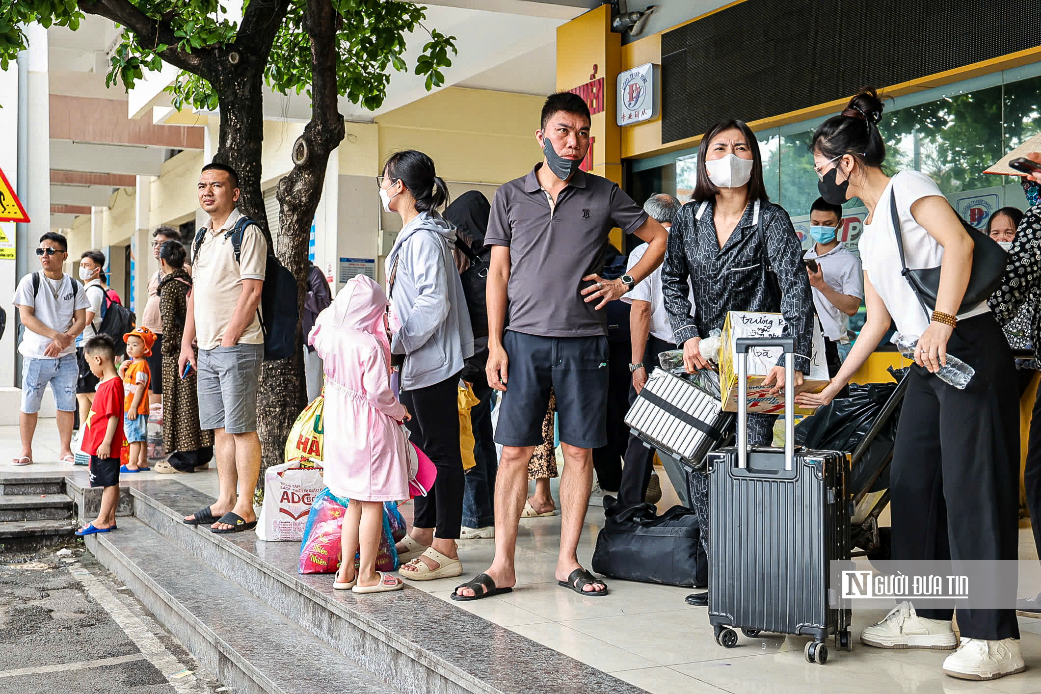 Cửa ng&otilde; H&agrave; Nội &ldquo;dễ thở&rdquo; trong ng&agrave;y cuối kỳ nghỉ lễ 30/4 - 1/5- Ảnh 8.