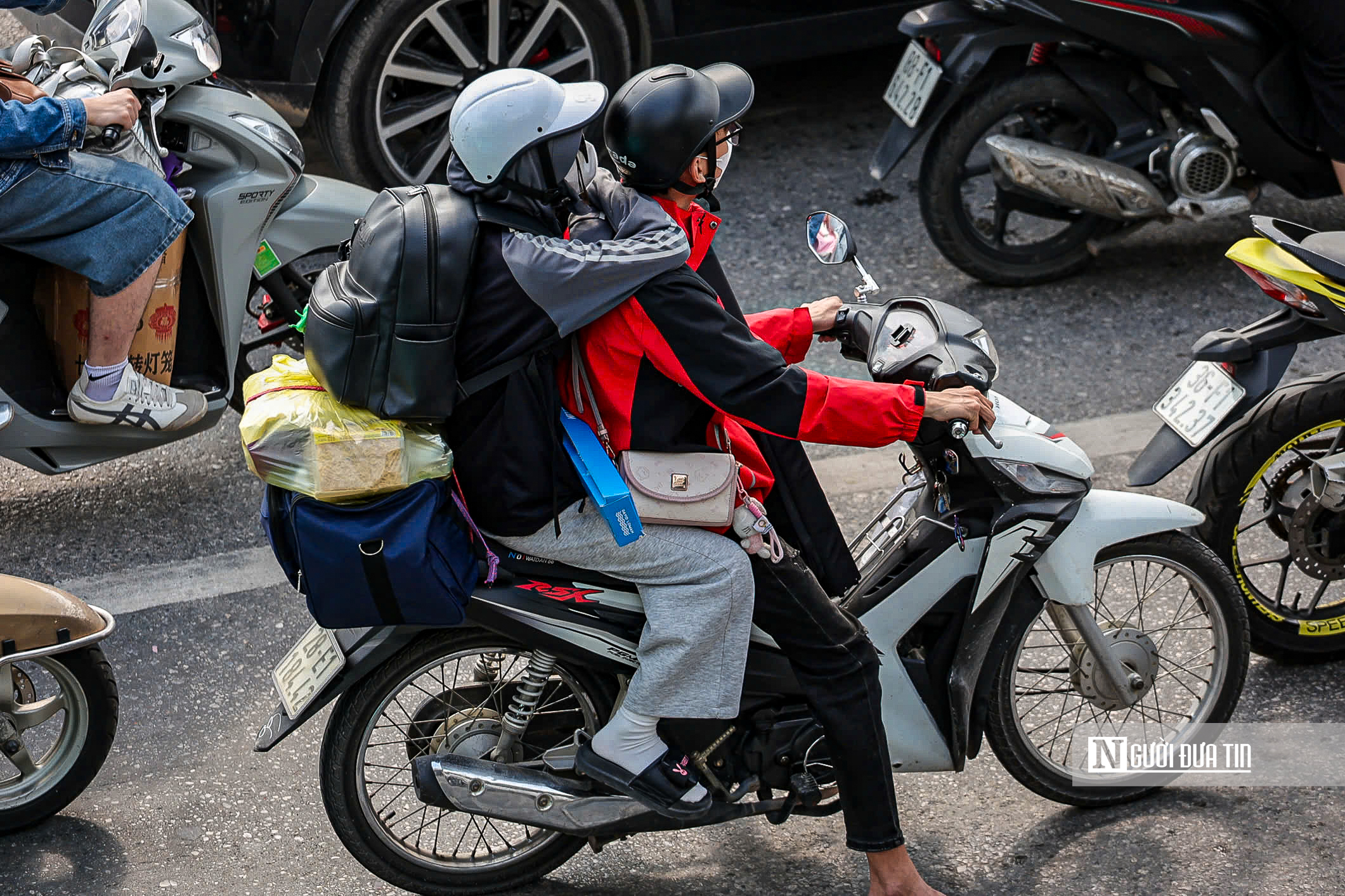 Cửa ng&otilde; H&agrave; Nội &ldquo;dễ thở&rdquo; trong ng&agrave;y cuối kỳ nghỉ lễ 30/4 - 1/5- Ảnh 12.