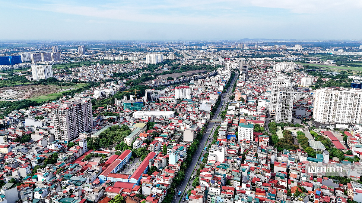 Bộ Nội vụ: Sẽ rà soát, bố trí lại đội ngũ cán bộ, viên chức cấp xã- Ảnh 1.