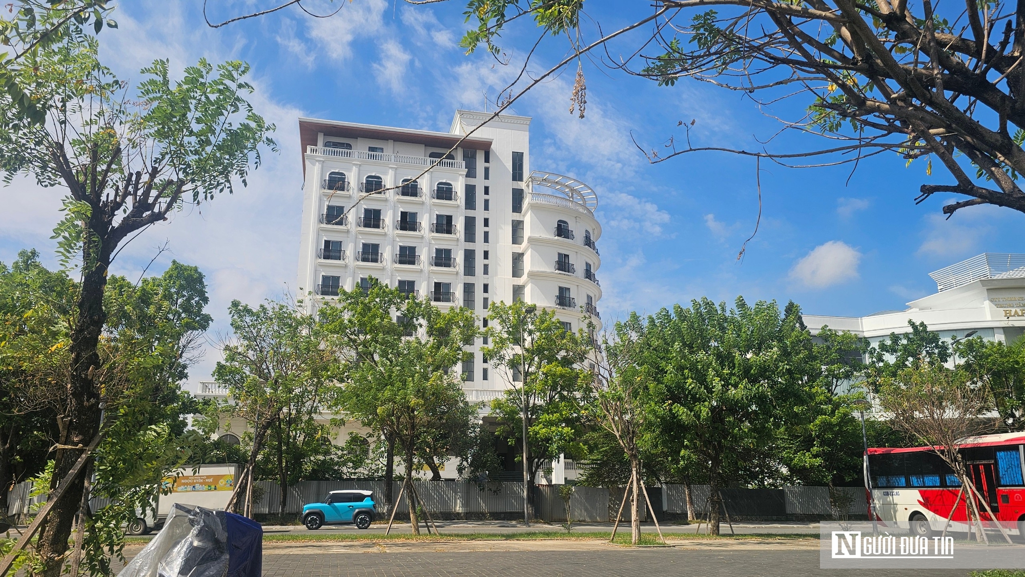Bên trong dự án nhà khách Tỉnh uỷ ở Huế chậm tiến độ, lộ nhiều vi phạm- Ảnh 10. Bên trong dự án nhà khách Tỉnh uỷ ở Huế chậm tiến độ, lộ nhiều vi phạm- Ảnh 10.