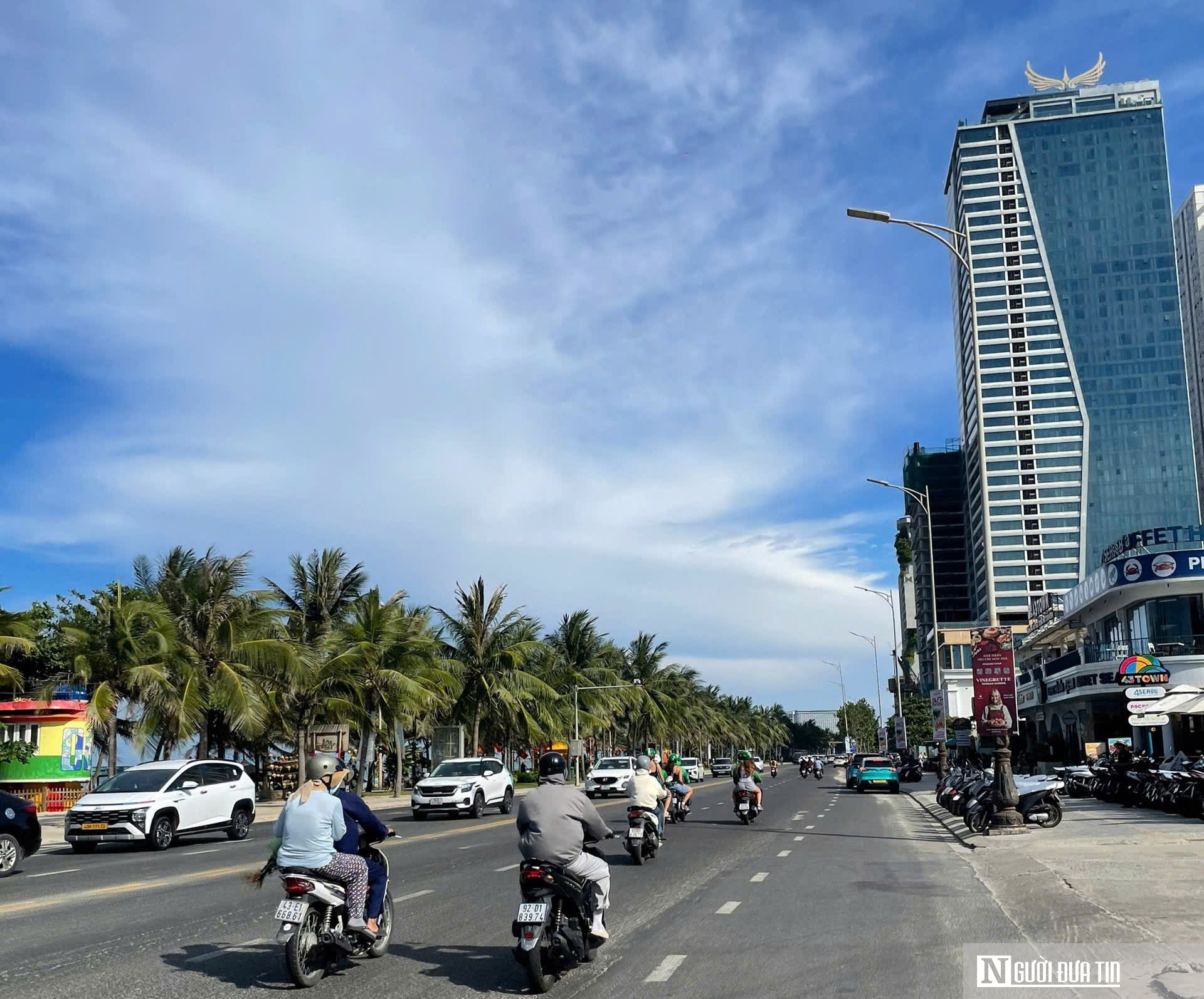 Đà Nẵng chặn “chặt chém” mùa pháo hoa- Ảnh 3. Đà Nẵng chặn “chặt chém” mùa pháo hoa- Ảnh 3.