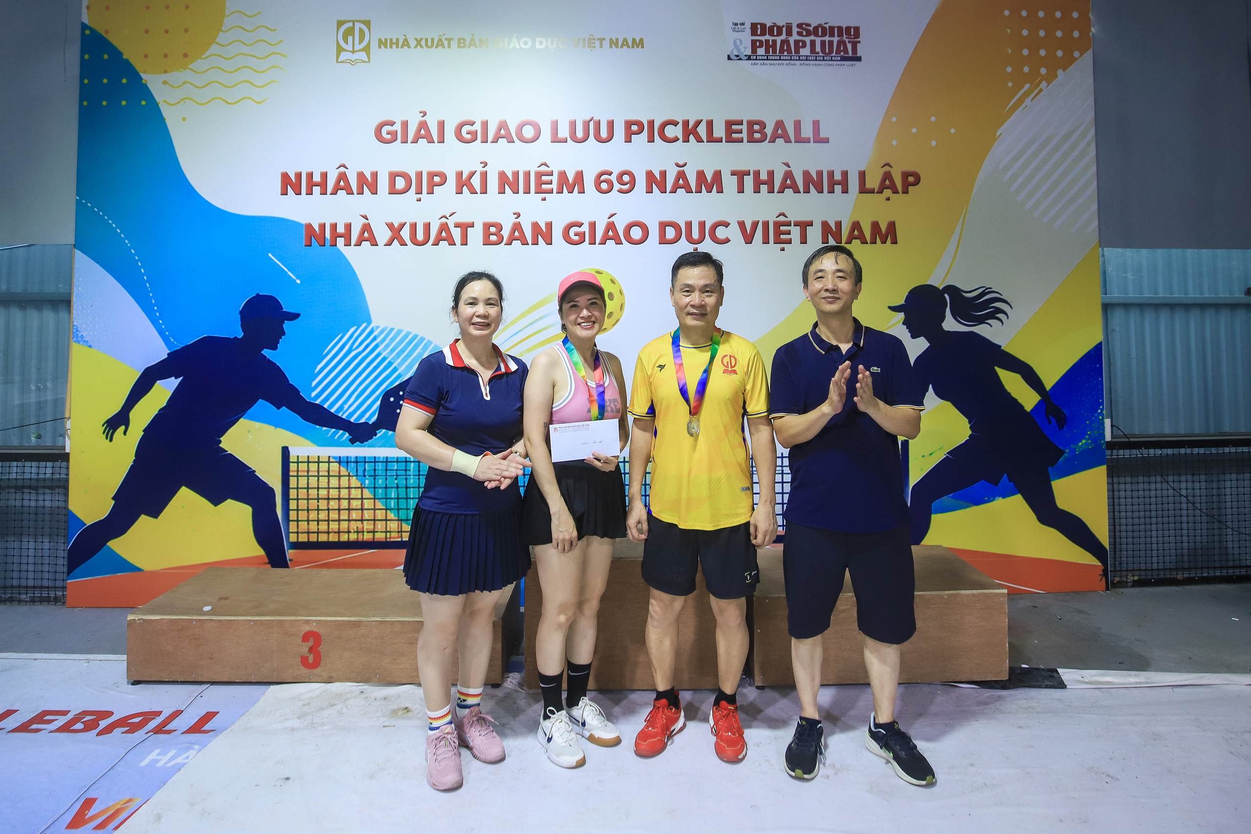 S&ocirc;i nổi giải giao lưu Pickleball nh&acirc;n kỷ niệm 69 năm th&agrave;nh lập NXB Gi&aacute;o dục Việt Nam - Ảnh 23.