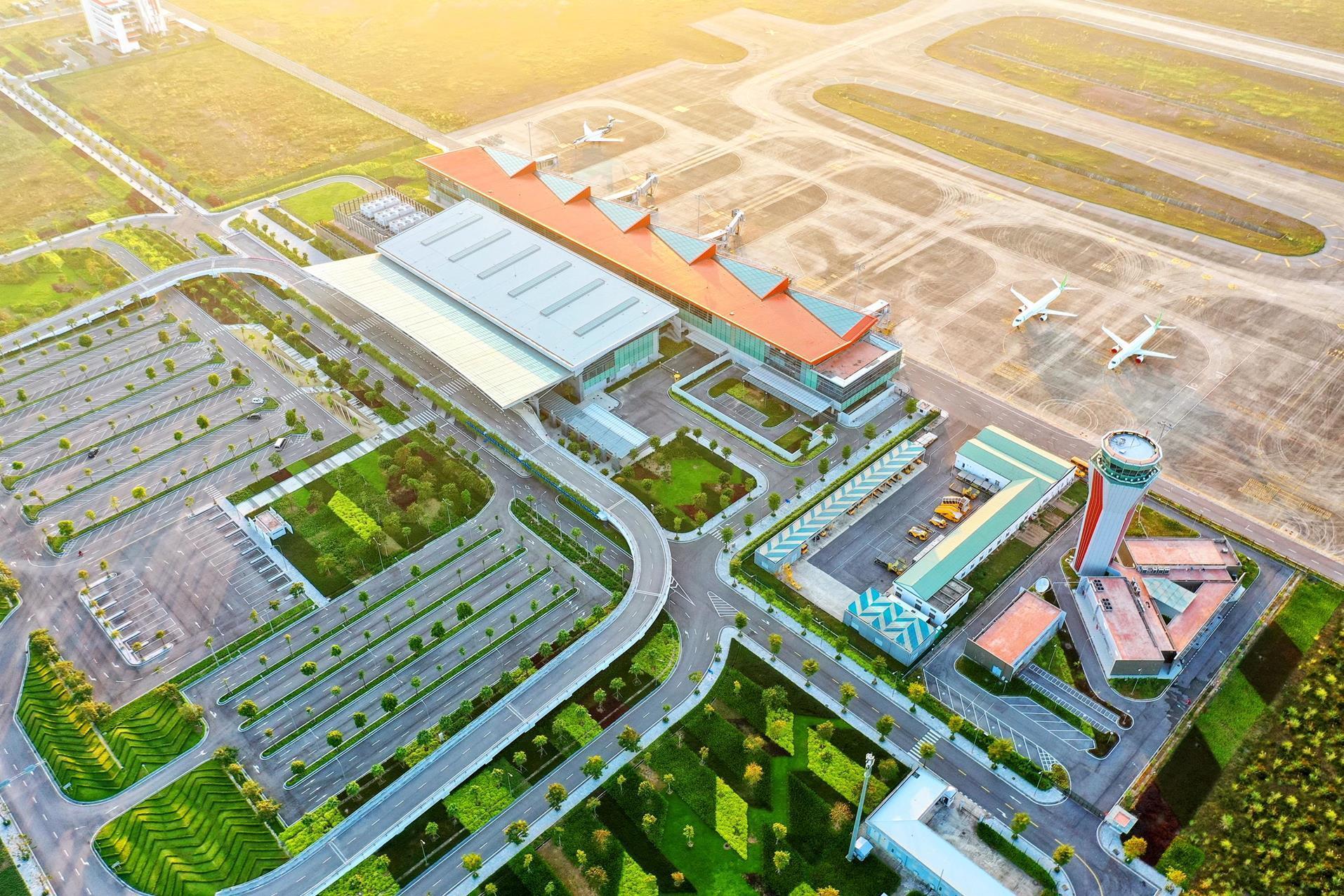 S&acirc;n bay v&agrave; cuộc đua kiến tạo d&ograve;ng kh&aacute;ch giữa c&aacute;c điểm đến - Ảnh 2.