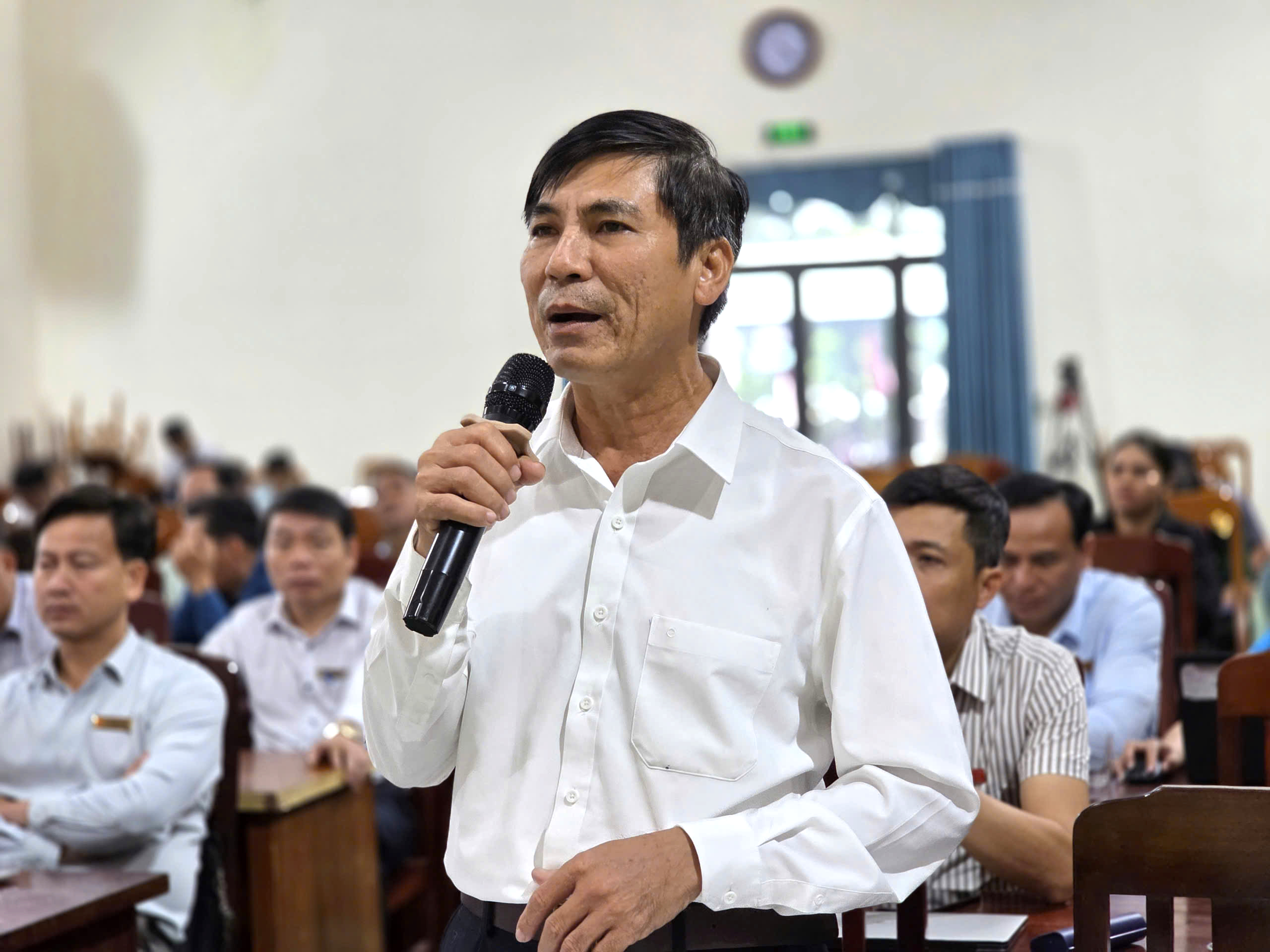 Cử tri vùng cao Đà Nẵng: Đừng để học sinh bỏ học vì trường quá xa- Ảnh 5.