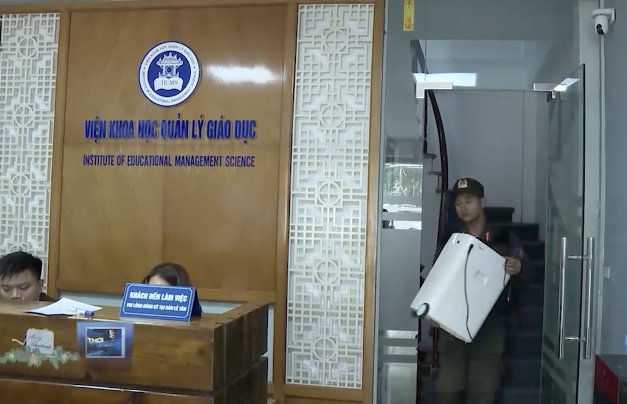 Ph&aacute; đường d&acirc;y lừa đảo thi, cấp chứng chỉ ngoại ngữ 'Học viện Bright online LL' cho 80.000 người - Ảnh 3.