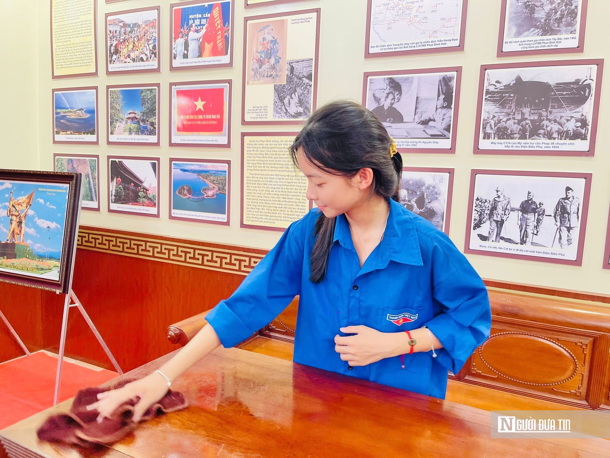 Thăm nh&agrave; tưởng niệm người anh h&ugrave;ng &ldquo;lấy th&acirc;n m&igrave;nh lấp lỗ ch&acirc;u mai&rdquo; - Ảnh 7.