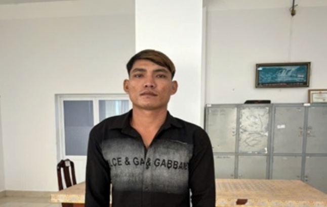 Vụ b&eacute; g&aacute;i 13 tuổi mang thai 15 tuần: Khởi tố 2 nam thanh ni&ecirc;n- Ảnh 2.