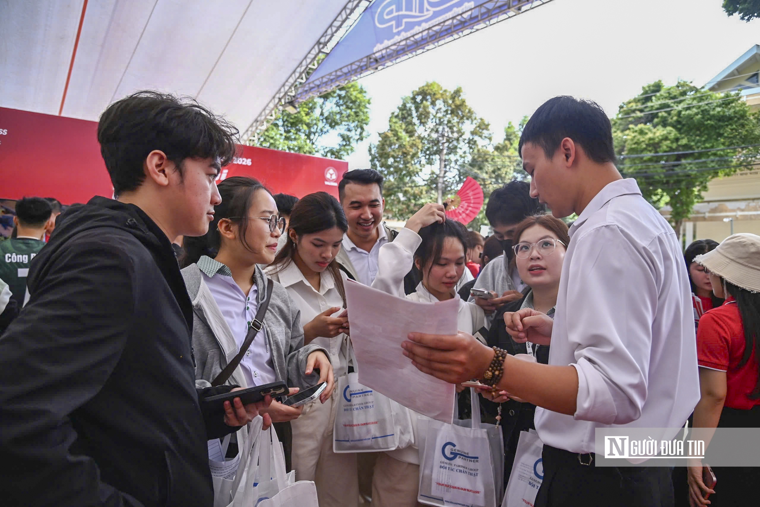 Hàng nghìn cơ hội việc làm ngành logistics cho tân sinh viên tại Tây Nguyên- Ảnh 5.