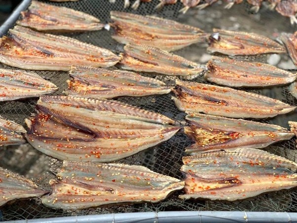 Loại c&aacute; nhọn hoắt c&oacute; t&ecirc;n cực lạ, g&acirc;y "nghiện" bởi vị đậm tự nhi&ecirc;n hiếm c&oacute; - Ảnh 6.
