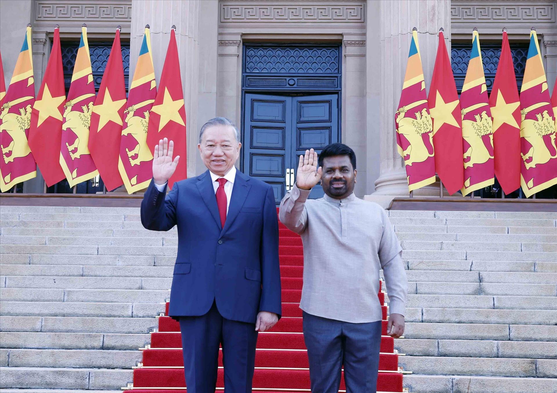 Sri Lanka bắn 21 loạt đại b&aacute;c ch&agrave;o mừng Tổng B&iacute; thư, Chủ tịch nước T&ocirc; L&acirc;m - Ảnh 3.