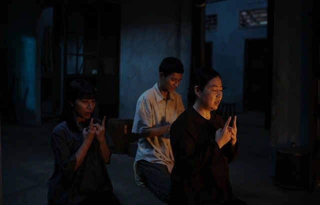Diễn vi&ecirc;n L&ecirc; Kh&aacute;nh "lột x&aacute;c" đầy b&iacute; ẩn trong Ma X&oacute; - Ảnh 3.