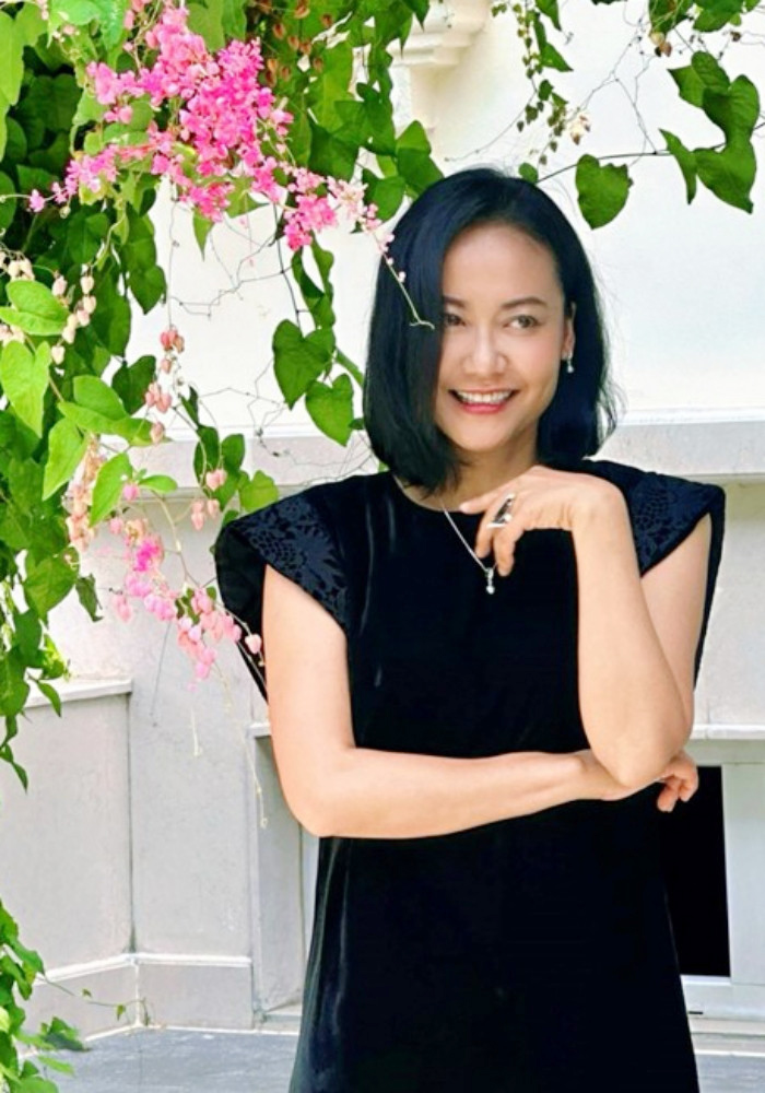 Nữ diễn viên Hồng Ánh sau biến cố sức khỏe, tuổi U50 lạc quan viên mãn bên chồng CEO- Ảnh 6.