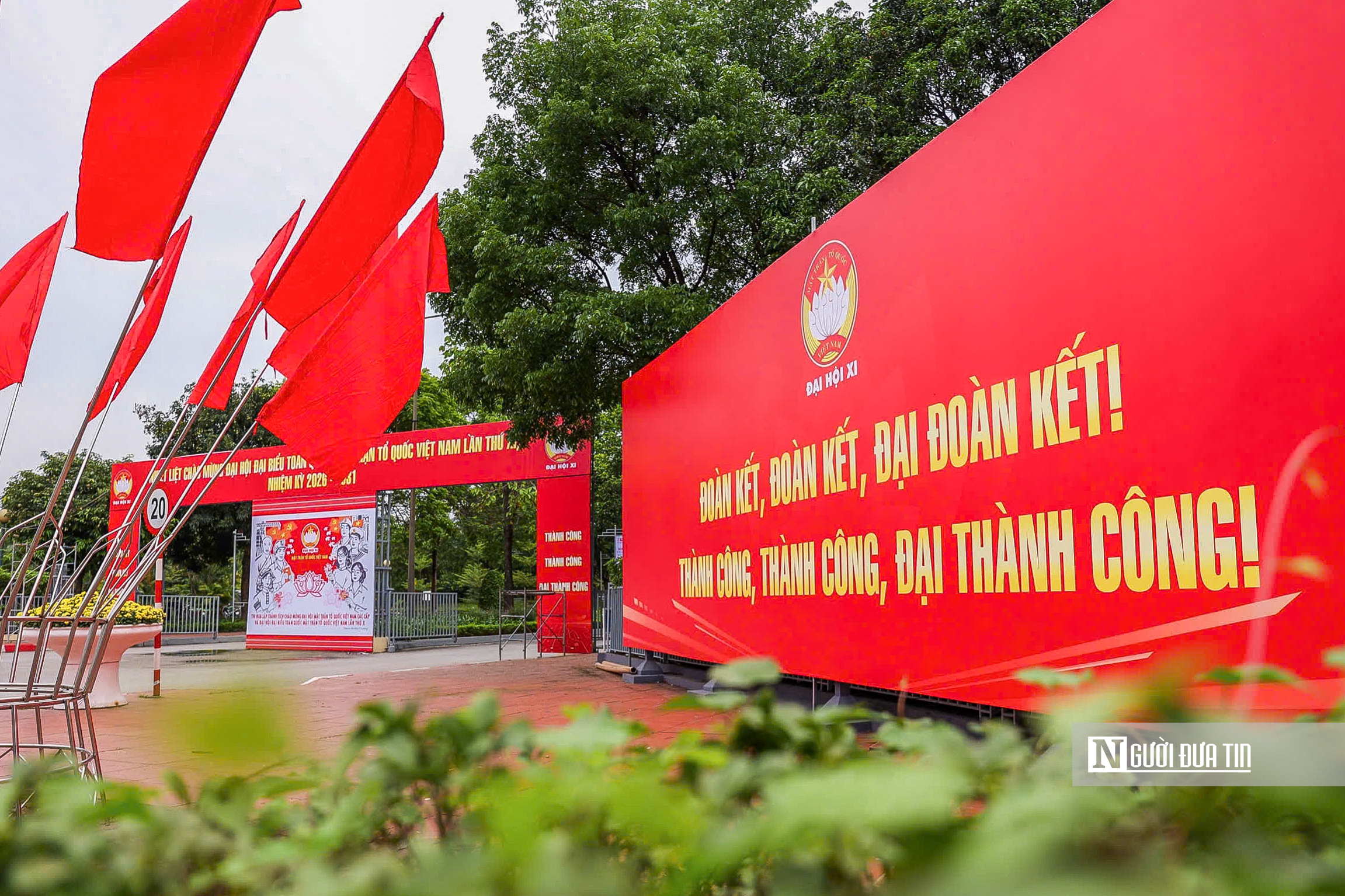 H&agrave; Nội trang ho&agrave;ng ch&agrave;o mừng Đại hội MTTQ Việt Nam lần thứ XI- Ảnh 13.