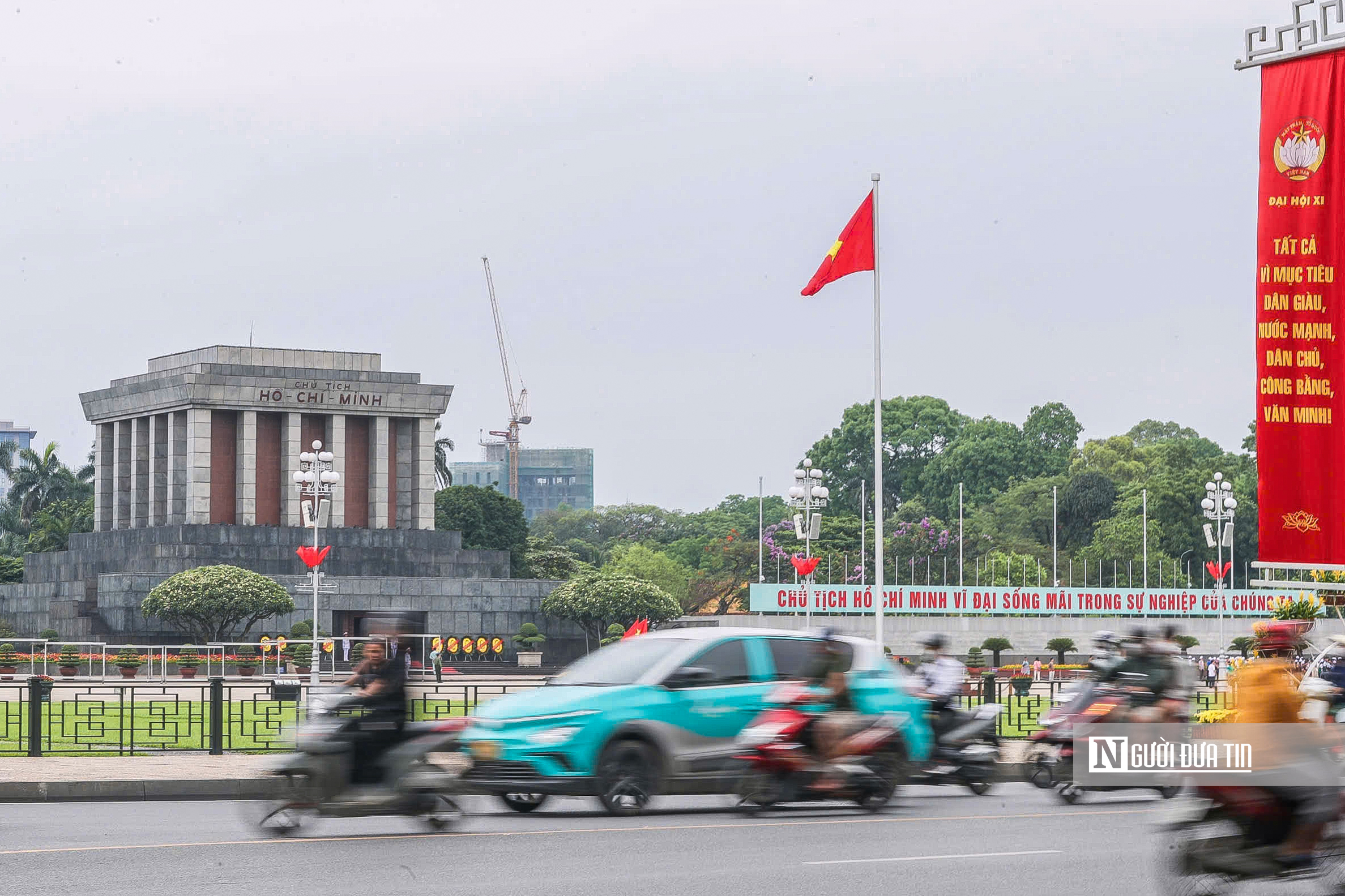 H&agrave; Nội trang ho&agrave;ng ch&agrave;o mừng Đại hội MTTQ Việt Nam lần thứ XI- Ảnh 1.