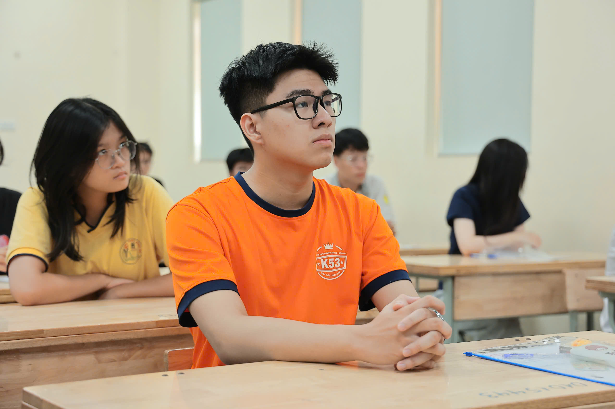 Hơn 1,22 triệu thí sinh trên cả nước bước vào kỳ thi tốt nghiệp THPT - Ảnh 7.