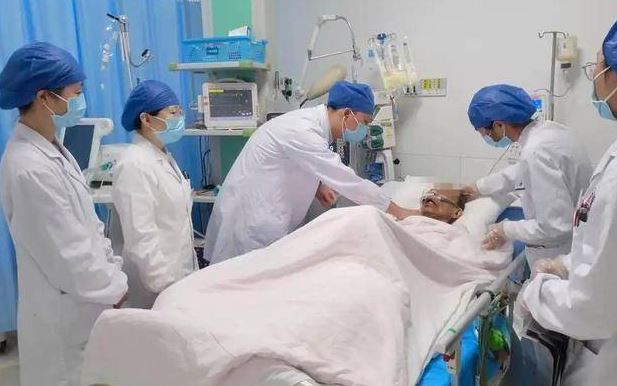 Người đàn ông nguy kịch sau khi ăn món cá "tử thần" chứa độc tố cực mạnh- Ảnh 2. Người đàn ông nguy kịch sau khi ăn món cá "tử thần" chứa độc tố cực mạnh- Ảnh 2.
