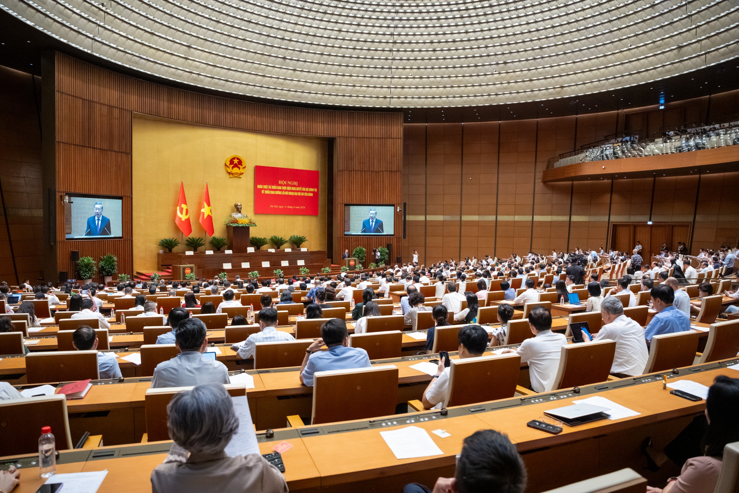 Phát triển đối ngoại tương xứng với tầm vóc, vị thế và bản sắc văn hóa của dân tộc- Ảnh 6. Phát triển đối ngoại tương xứng với tầm vóc, vị thế và bản sắc văn hóa của dân tộc- Ảnh 6.