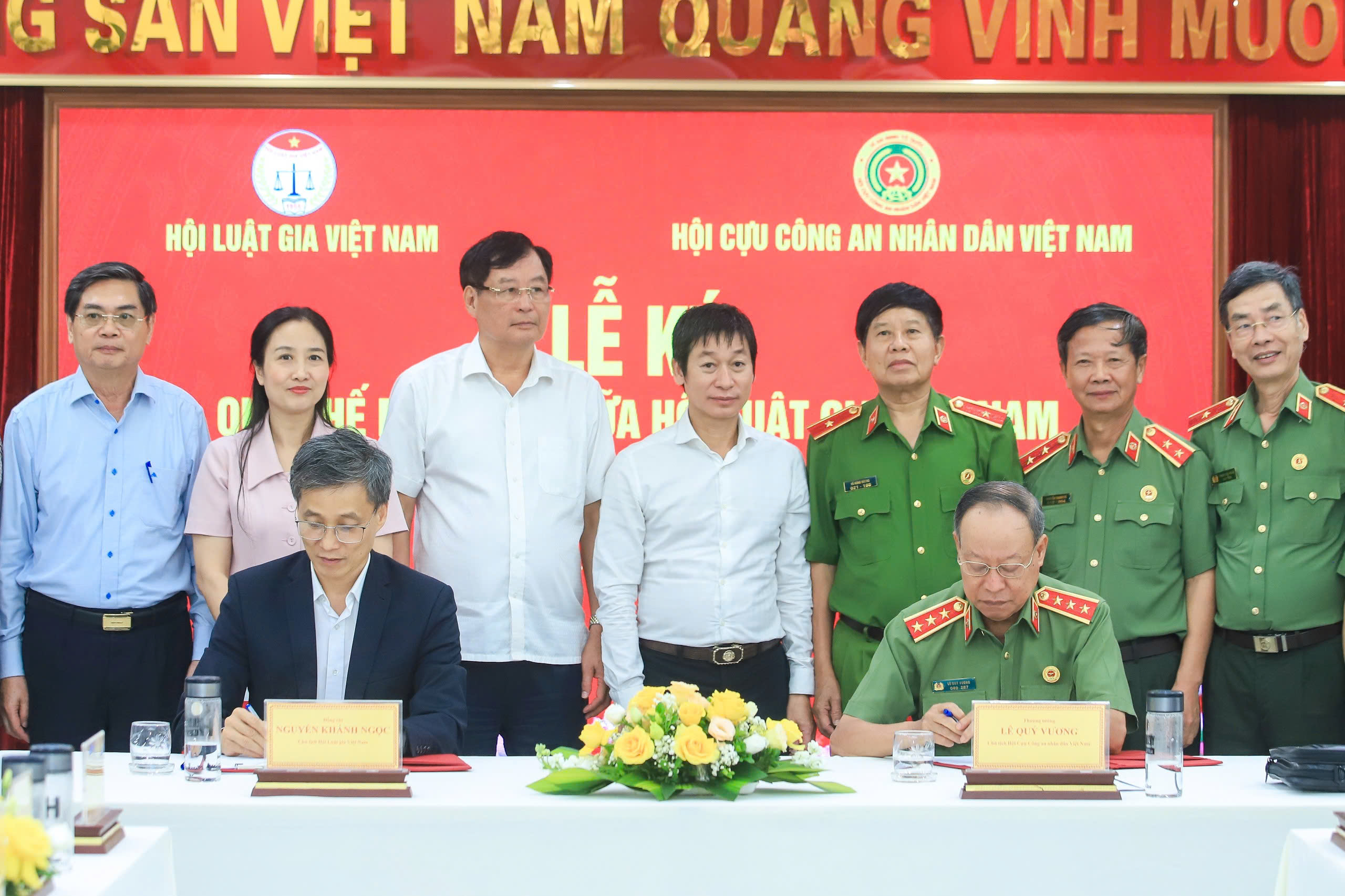 Tăng cường phối hợp, kết nối nguồn lực giữa đội ngũ Luật gia và Cựu Công an nhân dân- Ảnh 2. Tăng cường phối hợp, kết nối nguồn lực giữa đội ngũ Luật gia và Cựu Công an nhân dân- Ảnh 2.