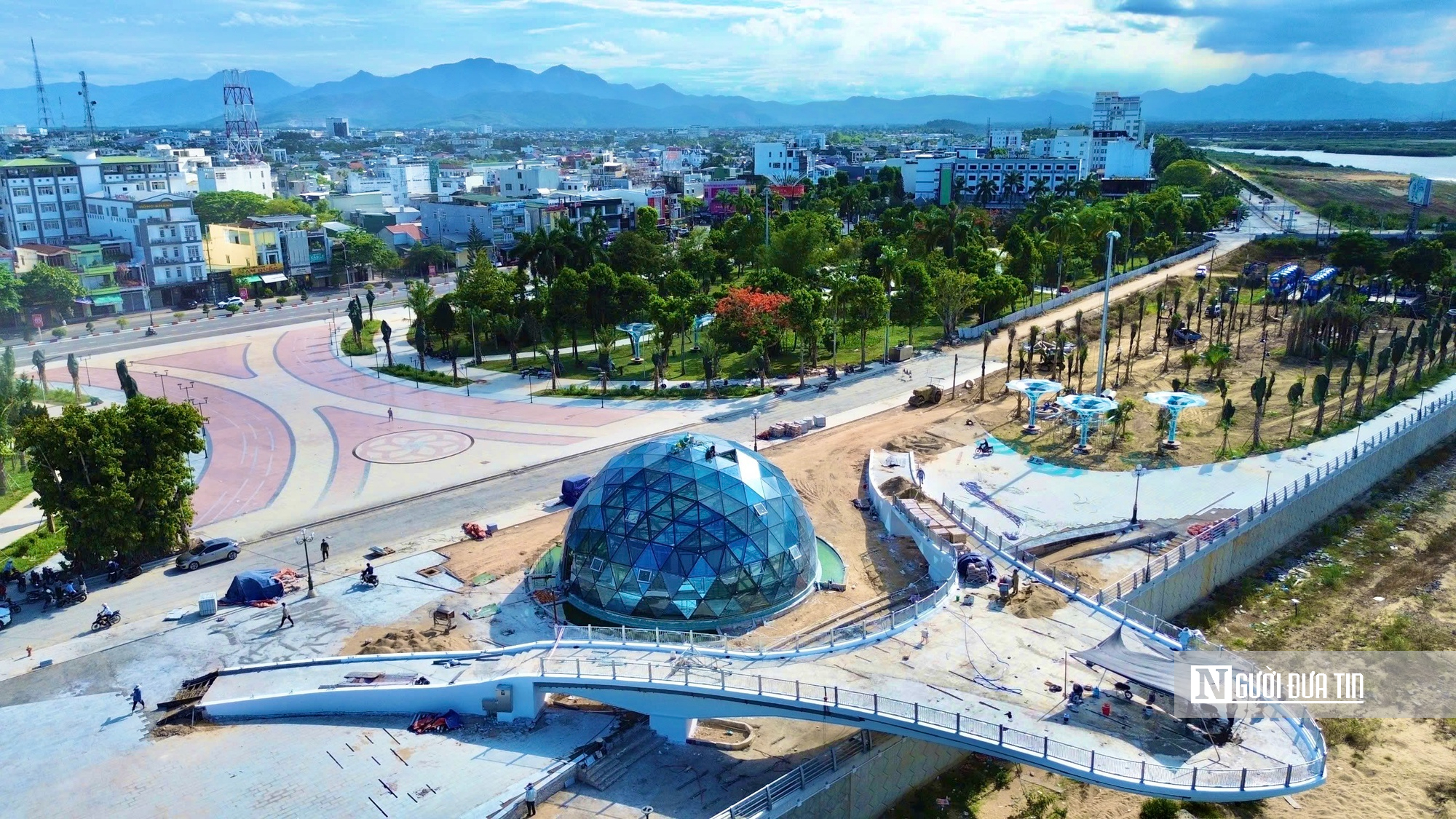 Khu vực Kè Nam sông Trà Khúc "khoắc áo mới", tạo điểm nhấn đô thị ở Quảng Ngãi- Ảnh 3. Khu vực Kè Nam sông Trà Khúc "khoắc áo mới", tạo điểm nhấn đô thị ở Quảng Ngãi- Ảnh 3.