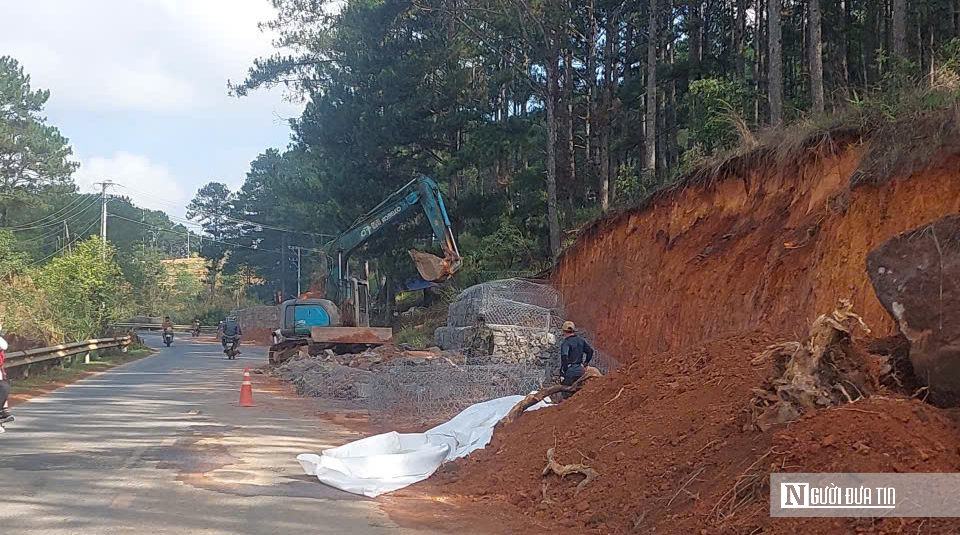Không để giao thông bị cô lập khi mưa bão, Lâm Đồng chủ động ứng phó- Ảnh 1.