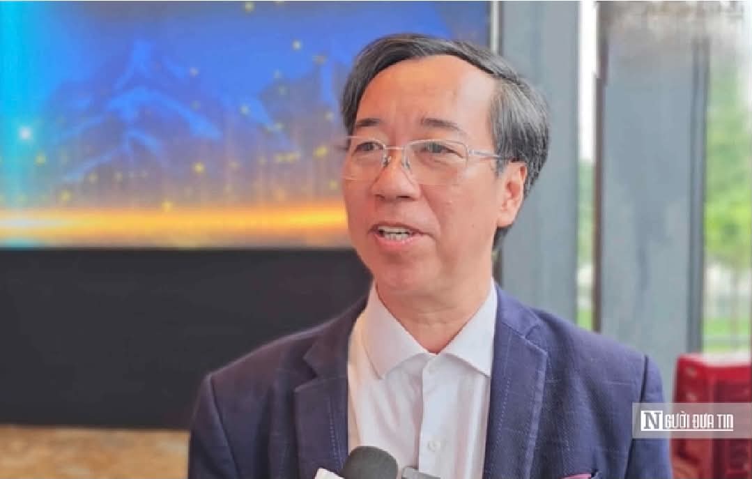 Hiệu trưởng trường THPT chuyên Quốc học Huế: Lứa học sinh trúng tuyển lớp 10 năm nay rất đặc biệt- Ảnh 1. Hiệu trưởng trường THPT chuyên Quốc học Huế: Lứa học sinh trúng tuyển lớp 10 năm nay rất đặc biệt- Ảnh 1.