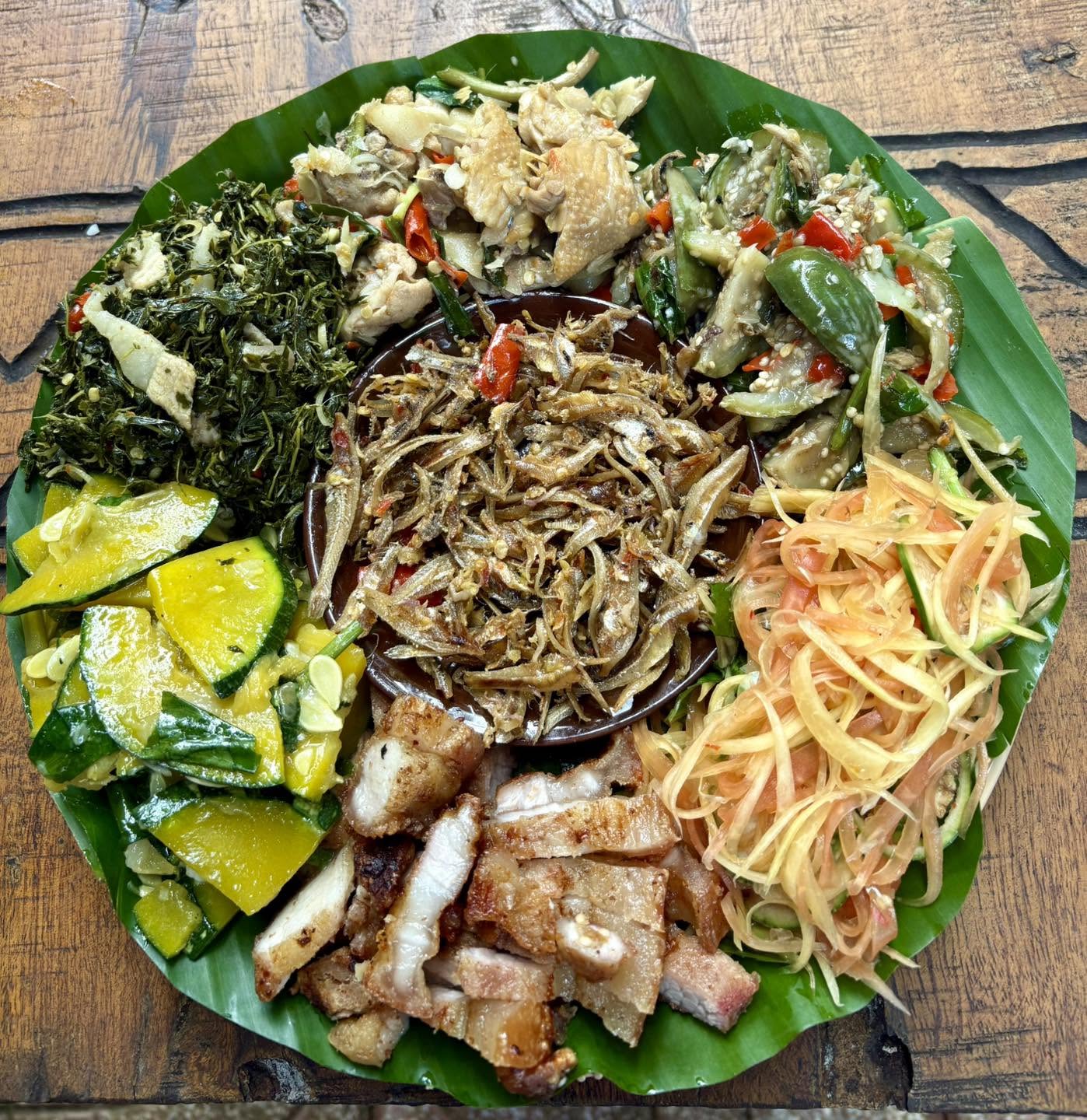 Khám phá “buôn trong phố”, ở nơi được mệnh danh là bảo tàng thu nhỏ của văn hoá Ê Đê- Ảnh 16. Khám phá “buôn trong phố”, ở nơi được mệnh danh là bảo tàng thu nhỏ của văn hoá Ê Đê- Ảnh 16.