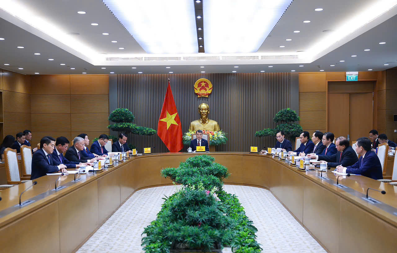 Thủ tướng Lê Minh Hưng điện đàm với Thủ tướng Trung Quốc Lý Cường - Ảnh 3.