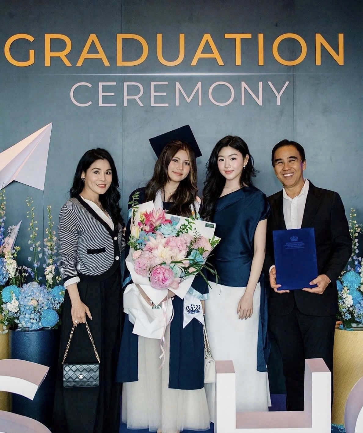 Con gái nghệ sĩ Quyền Linh - Lọ Lem lần đầu lộ diện sau tin đồn sang Mỹ với thiếu gia - Ảnh 5.