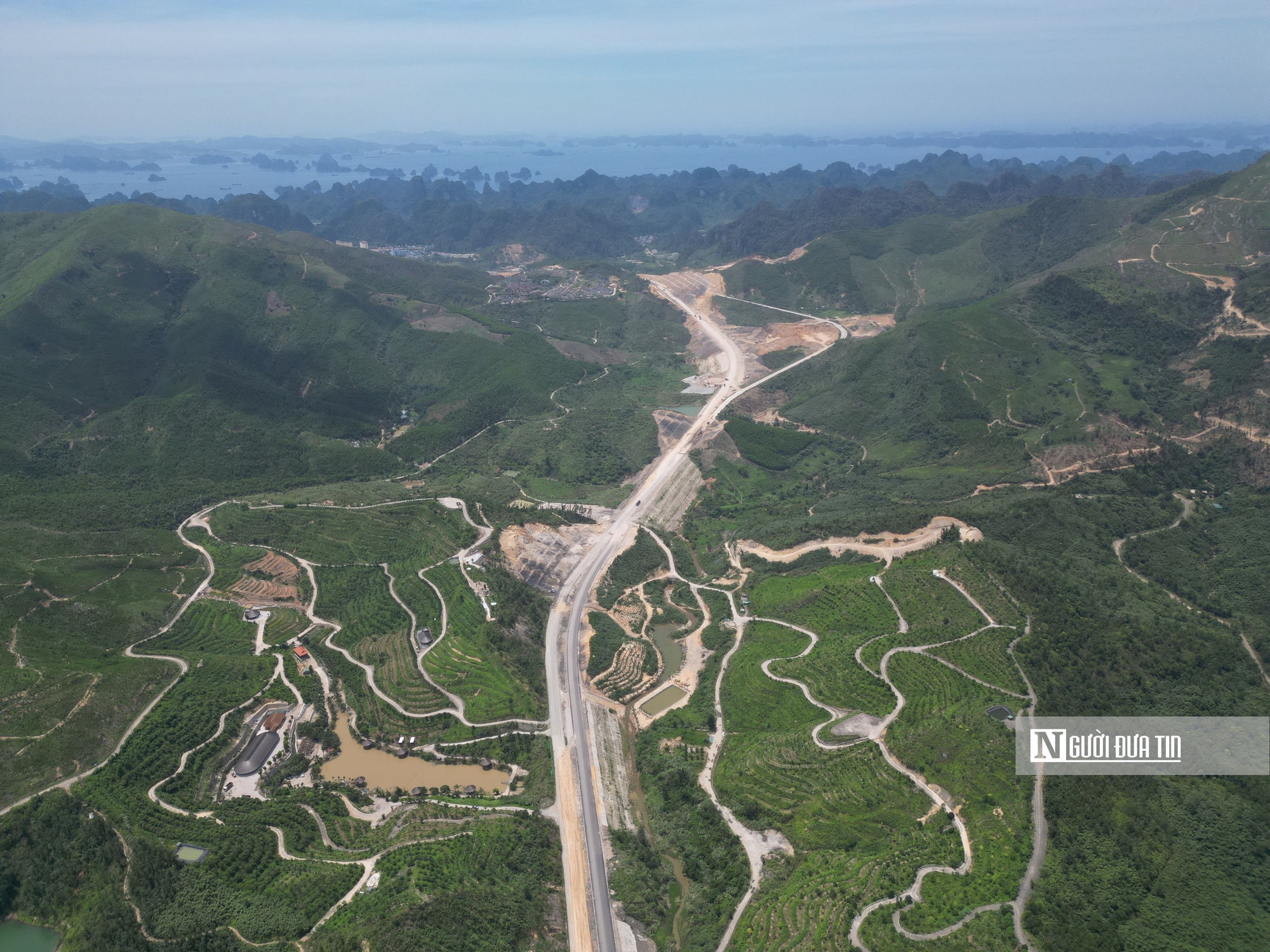 Quảng Ninh: Ì ạch trên công trường dự án gần 2.000 tỷ đồng- Ảnh 1. Quảng Ninh: Ì ạch trên công trường dự án gần 2.000 tỷ đồng- Ảnh 1.