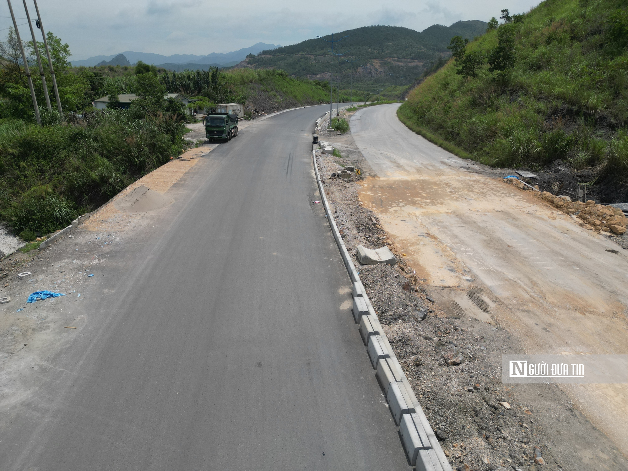 Quảng Ninh: Ì ạch trên công trường dự án gần 2.000 tỷ đồng- Ảnh 9. Quảng Ninh: Ì ạch trên công trường dự án gần 2.000 tỷ đồng- Ảnh 9.