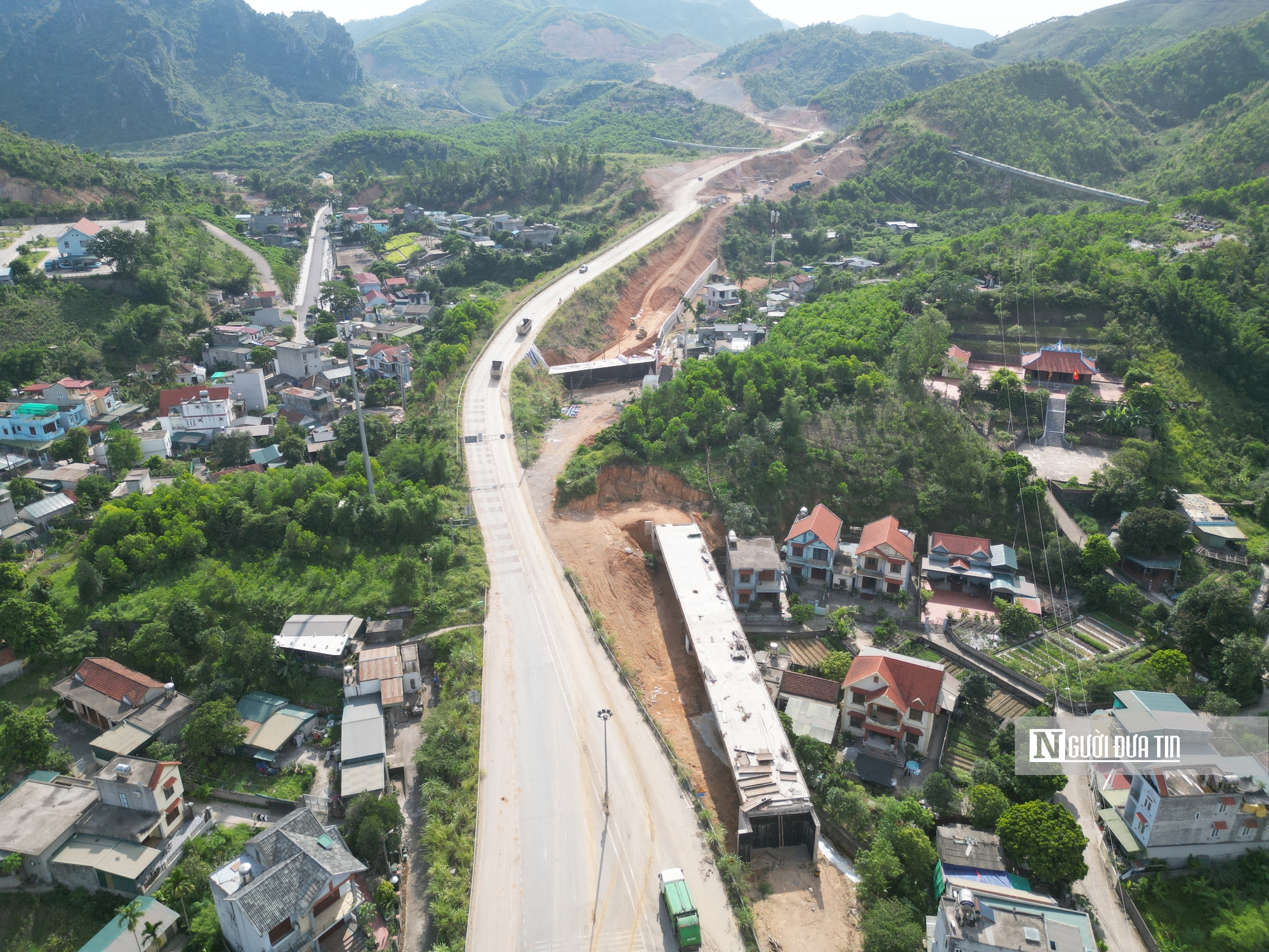 Quảng Ninh: Ì ạch trên công trường dự án gần 2.000 tỷ đồng- Ảnh 34. Quảng Ninh: Ì ạch trên công trường dự án gần 2.000 tỷ đồng- Ảnh 34.