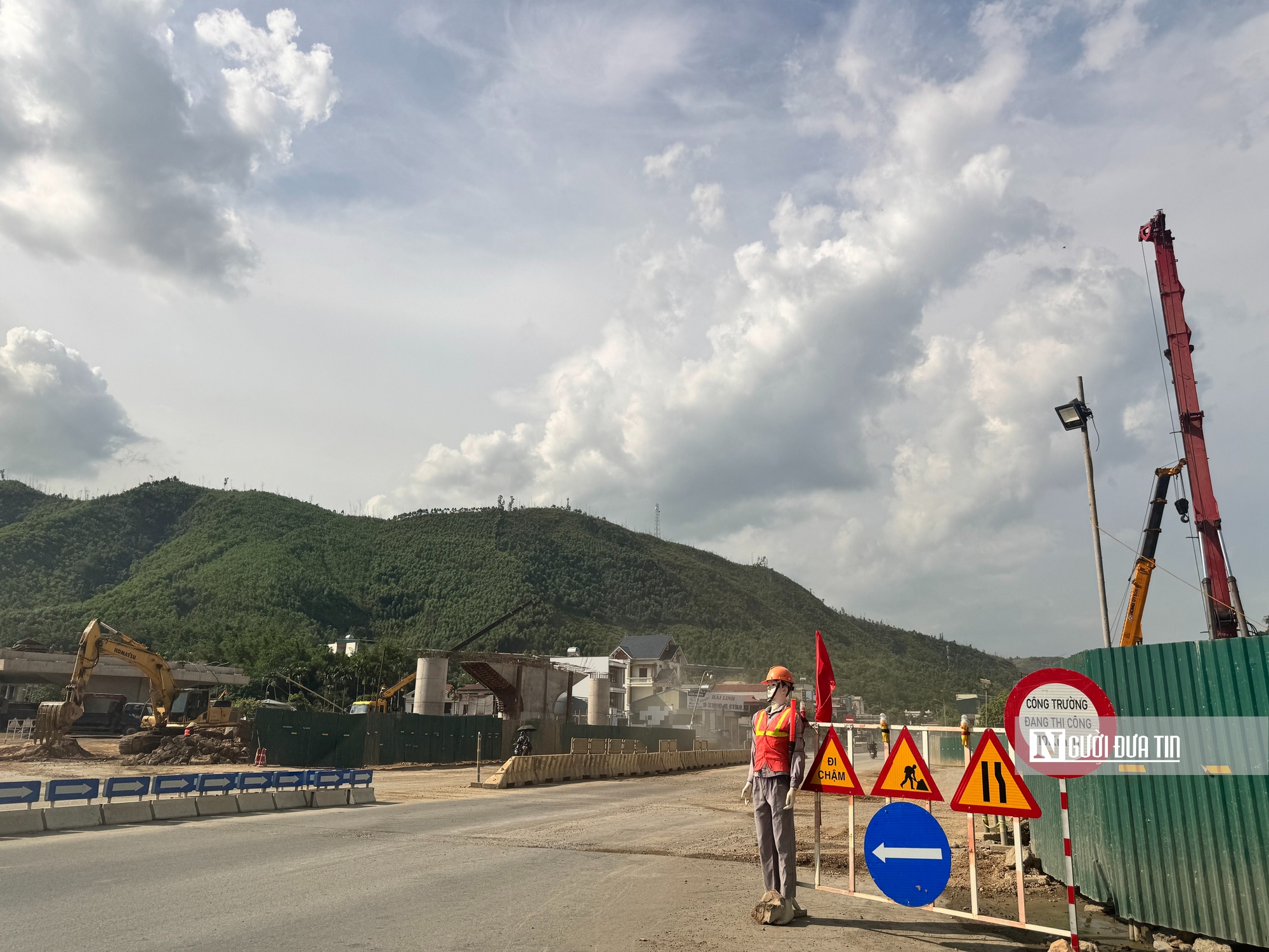 Quảng Ninh: Ì ạch trên công trường dự án gần 2.000 tỷ đồng- Ảnh 30. Quảng Ninh: Ì ạch trên công trường dự án gần 2.000 tỷ đồng- Ảnh 30.