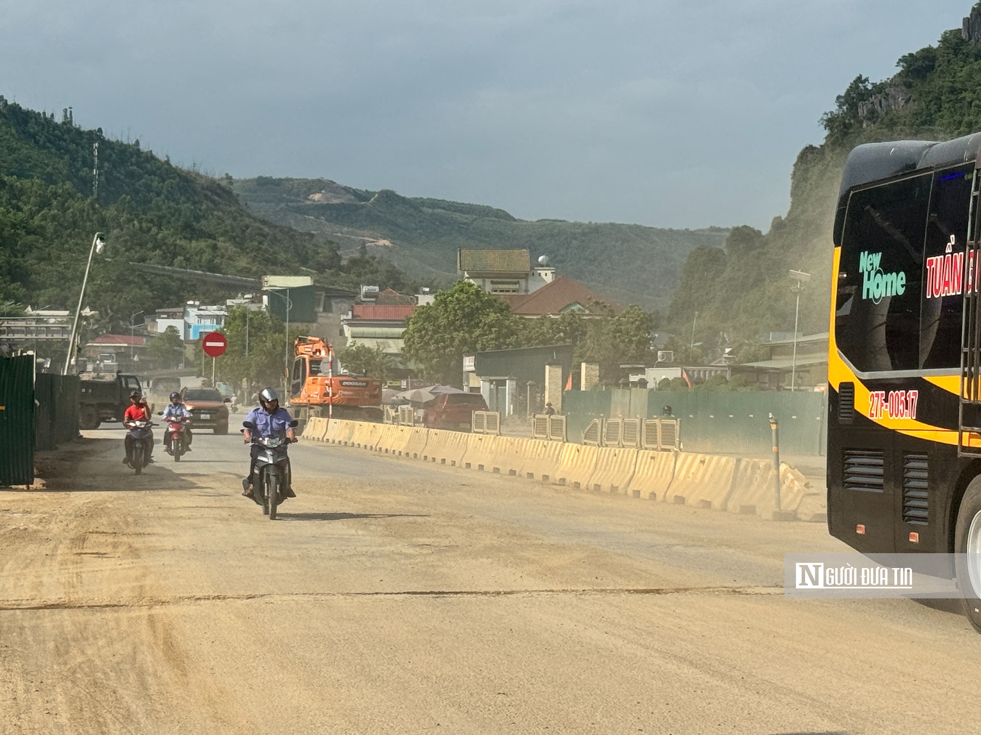 Quảng Ninh: Ì ạch trên công trường dự án gần 2.000 tỷ đồng- Ảnh 32. Quảng Ninh: Ì ạch trên công trường dự án gần 2.000 tỷ đồng- Ảnh 32.