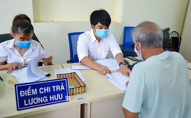 Lịch chi trả lương hưu tháng 7/2026, người hưởng cần lưu ý - Ảnh 1.