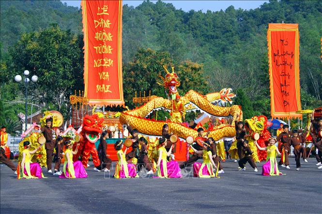Đổi mới tư duy phát triển công nghiệp văn hóa Nghệ An: Khơi nguồn 